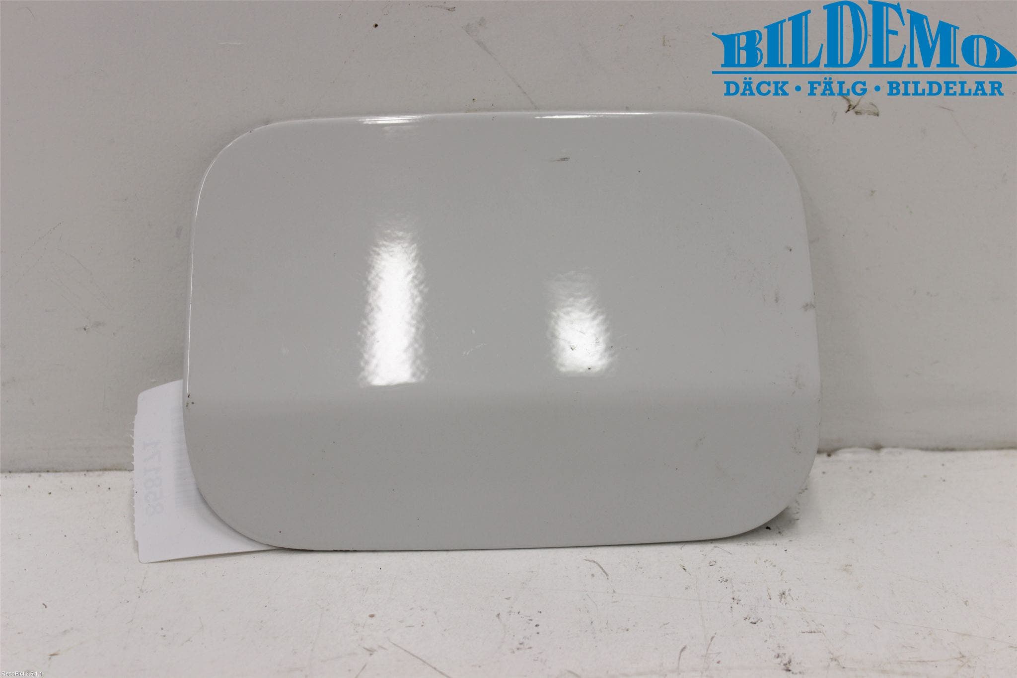 BMW 5 E60/61 Sed/Tou 02-10 Tanklucka