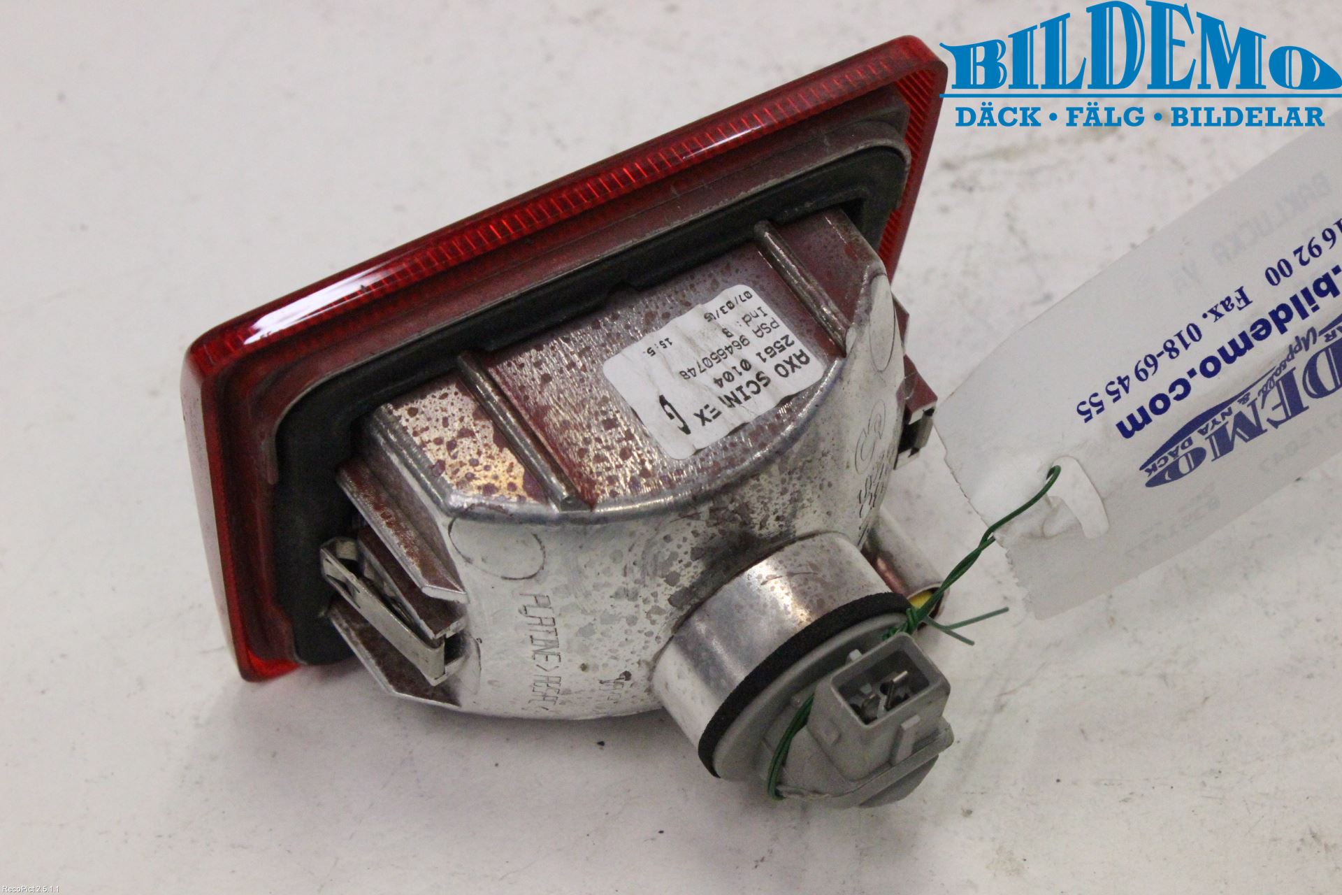 Peugeot 407 Bakljus Lucka Vä