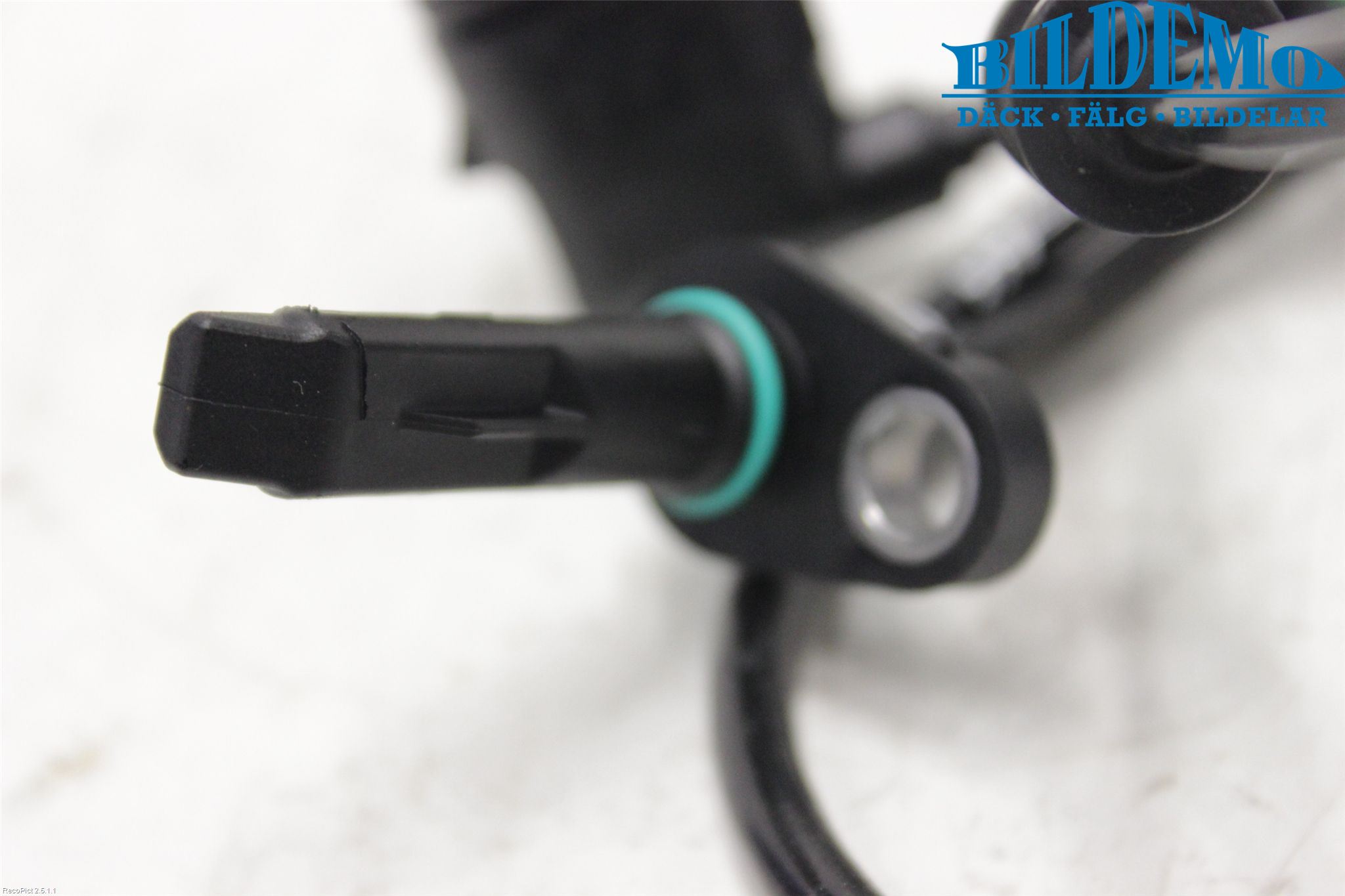 Mercedes-Benz MB C-KLASS (W205) 14-21 Abs Sensor