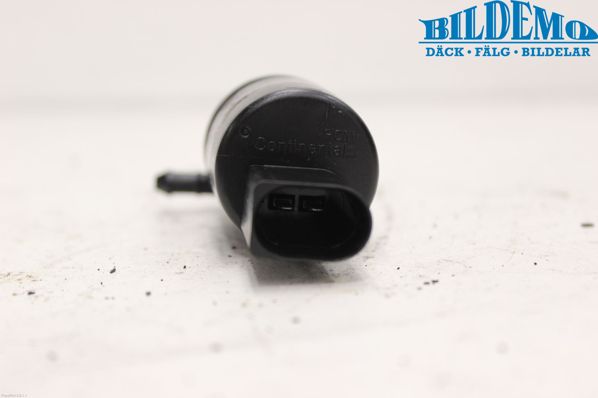 Mercedes-Benz MB C-KLASS (W204) 07-15 Spolarpump Vindruta