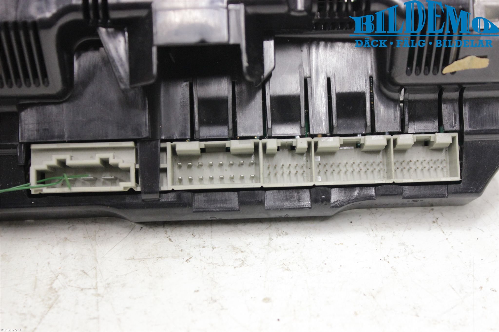 Audi A6/S6     05-11 Ac Styrenhet Ac Manöveren