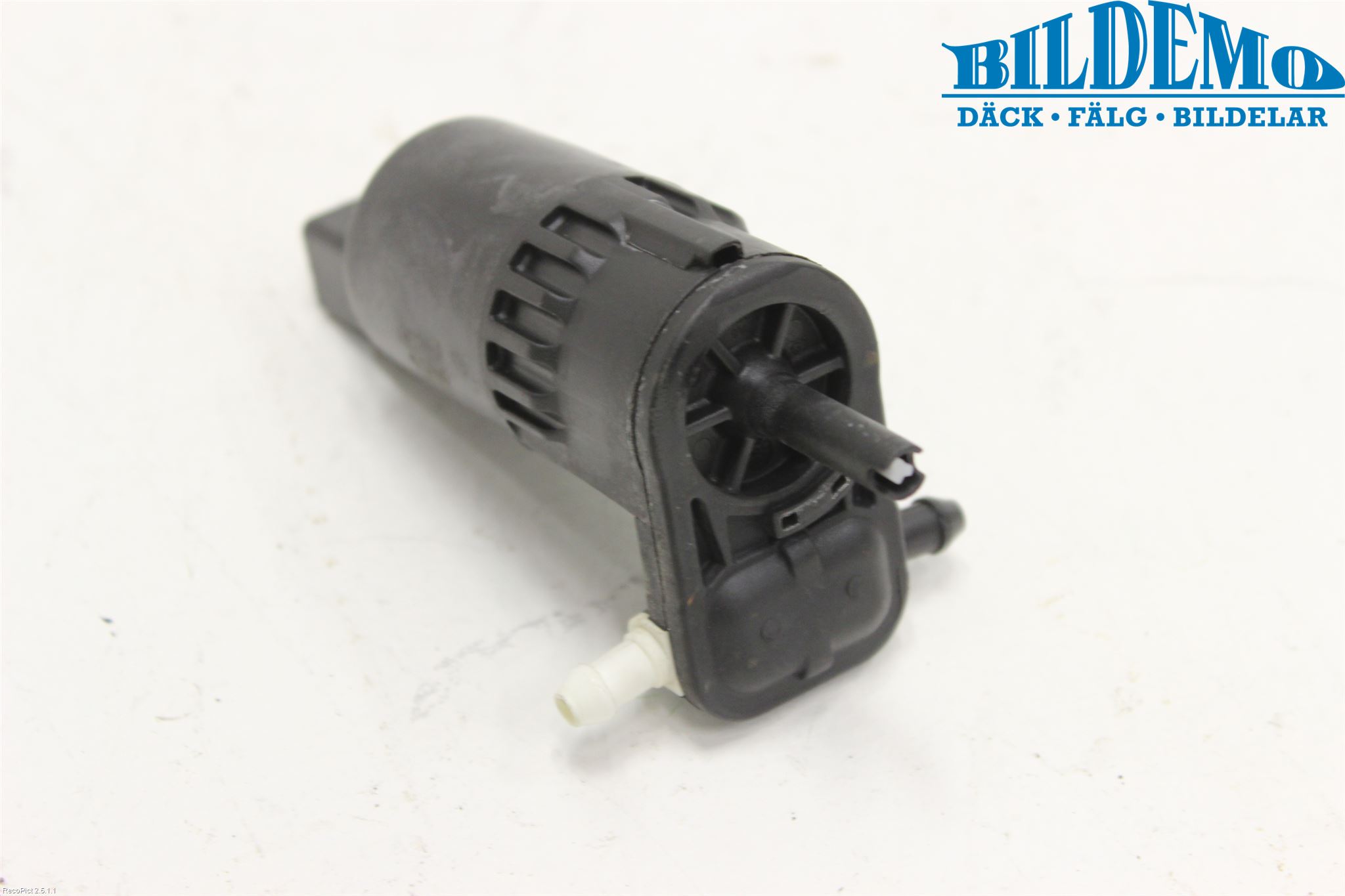 Opel ASTRA J 10-15 Spolarpump Vindruta