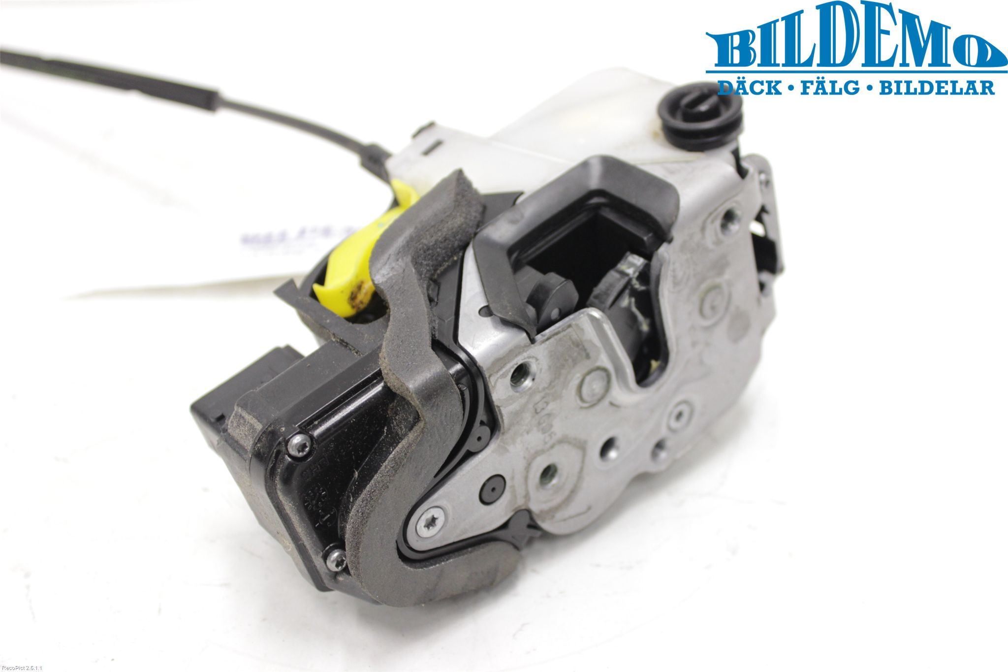 Opel ASTRA J 10-15 Låskista-Dörrlås