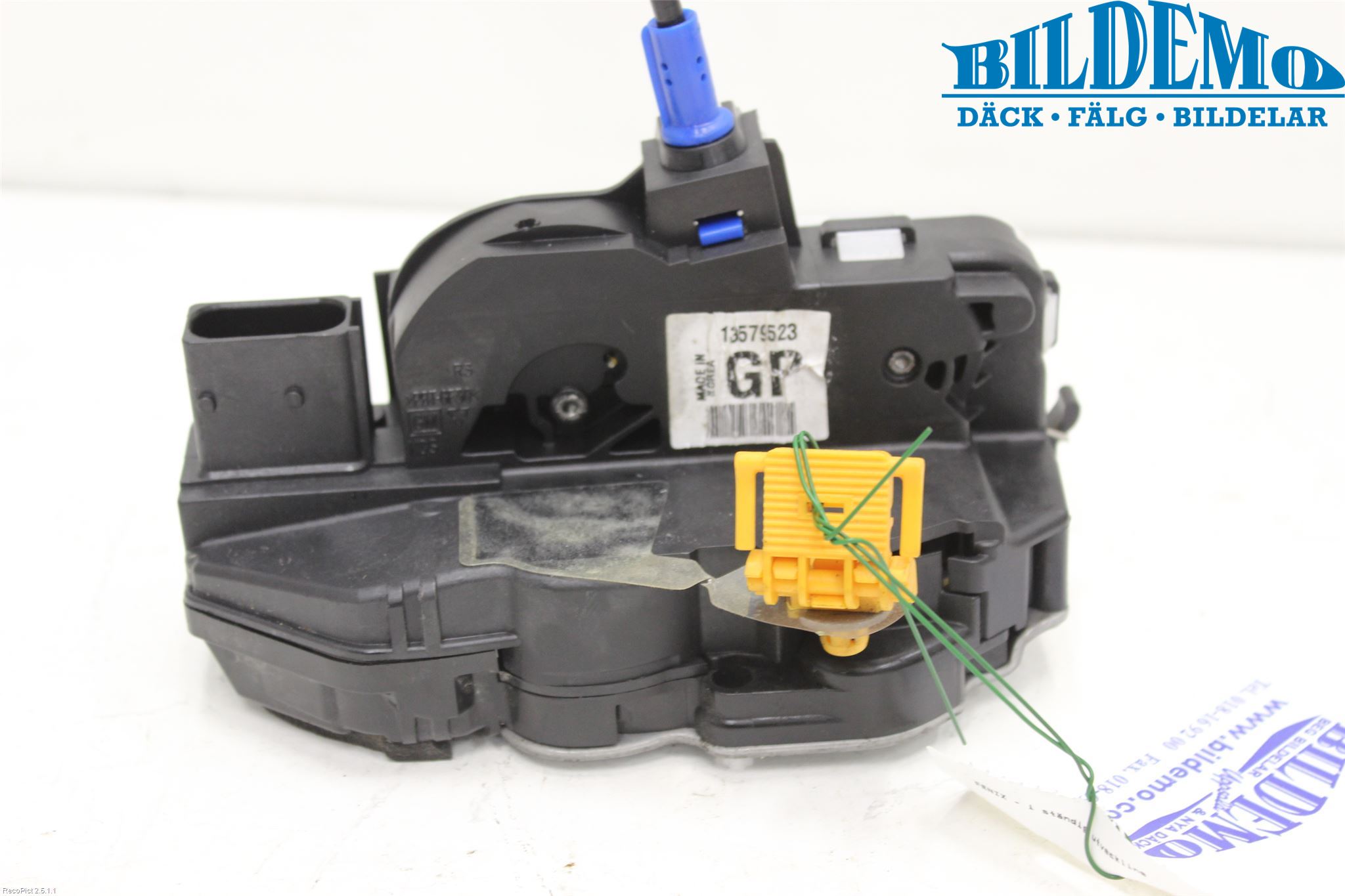 Opel ASTRA J 10-15 Låskista-Dörrlås