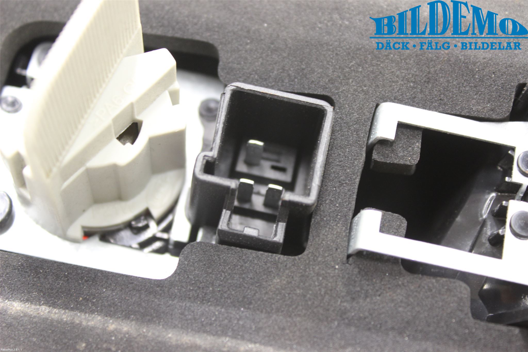 Volvo V70 05-08 Bakljus Vänster