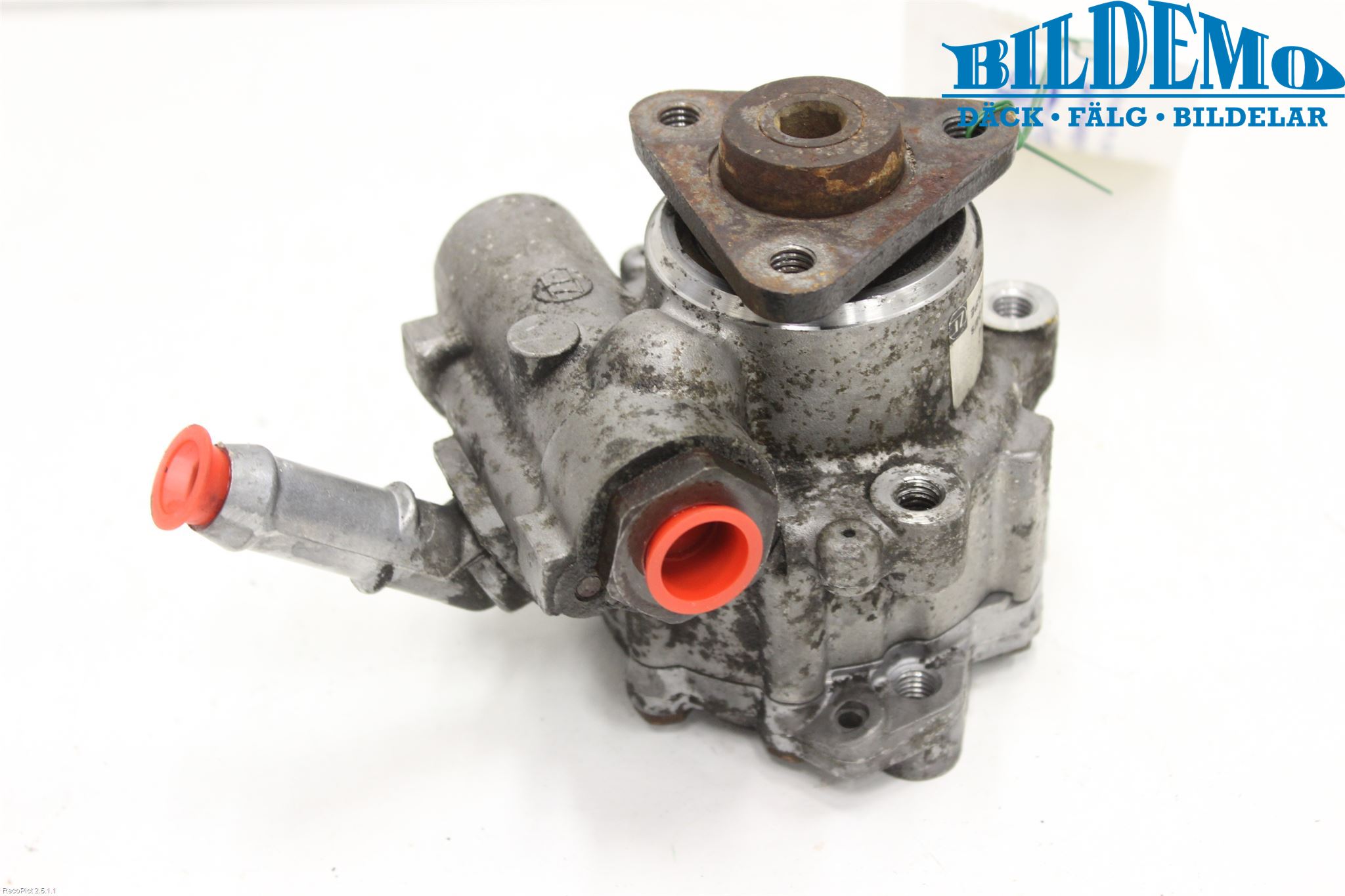 Saab 9-5 -05 Styrservopump