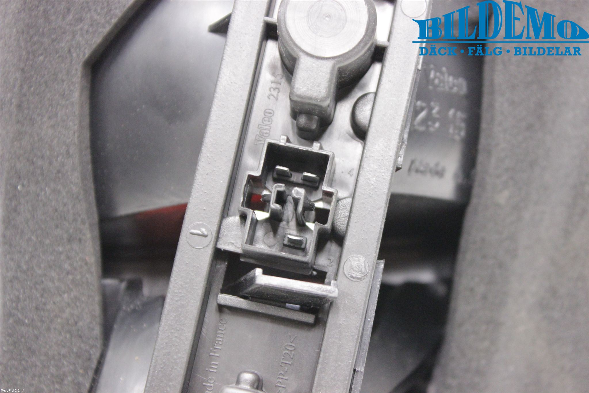 Saab 9-5 -05 Bakljus Lucka Vä