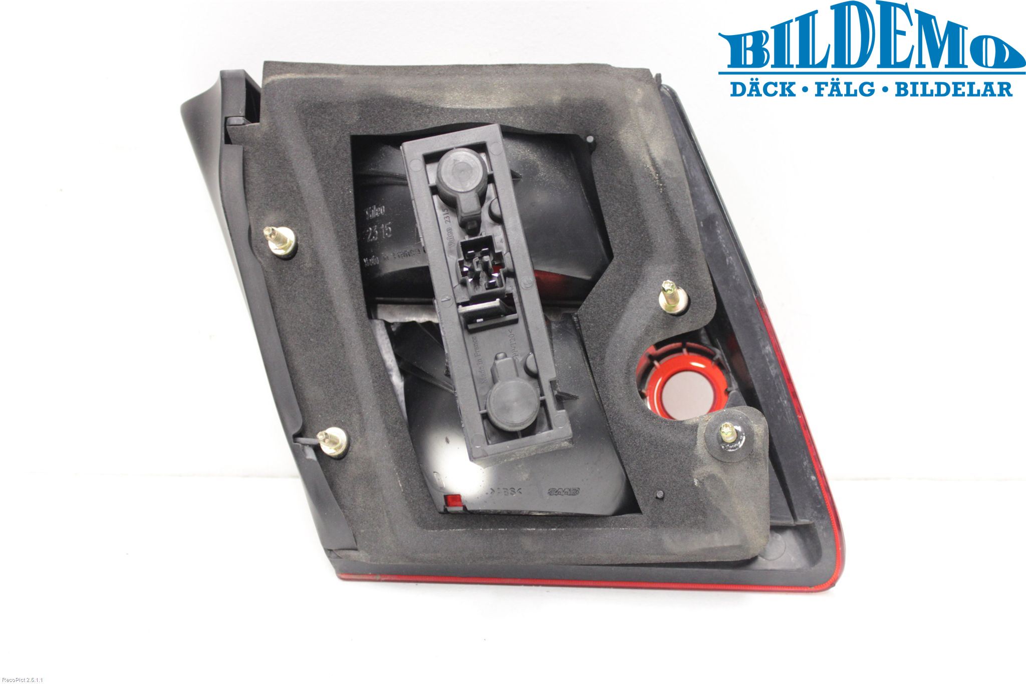 Saab 9-5 -05 Bakljus Lucka Hö