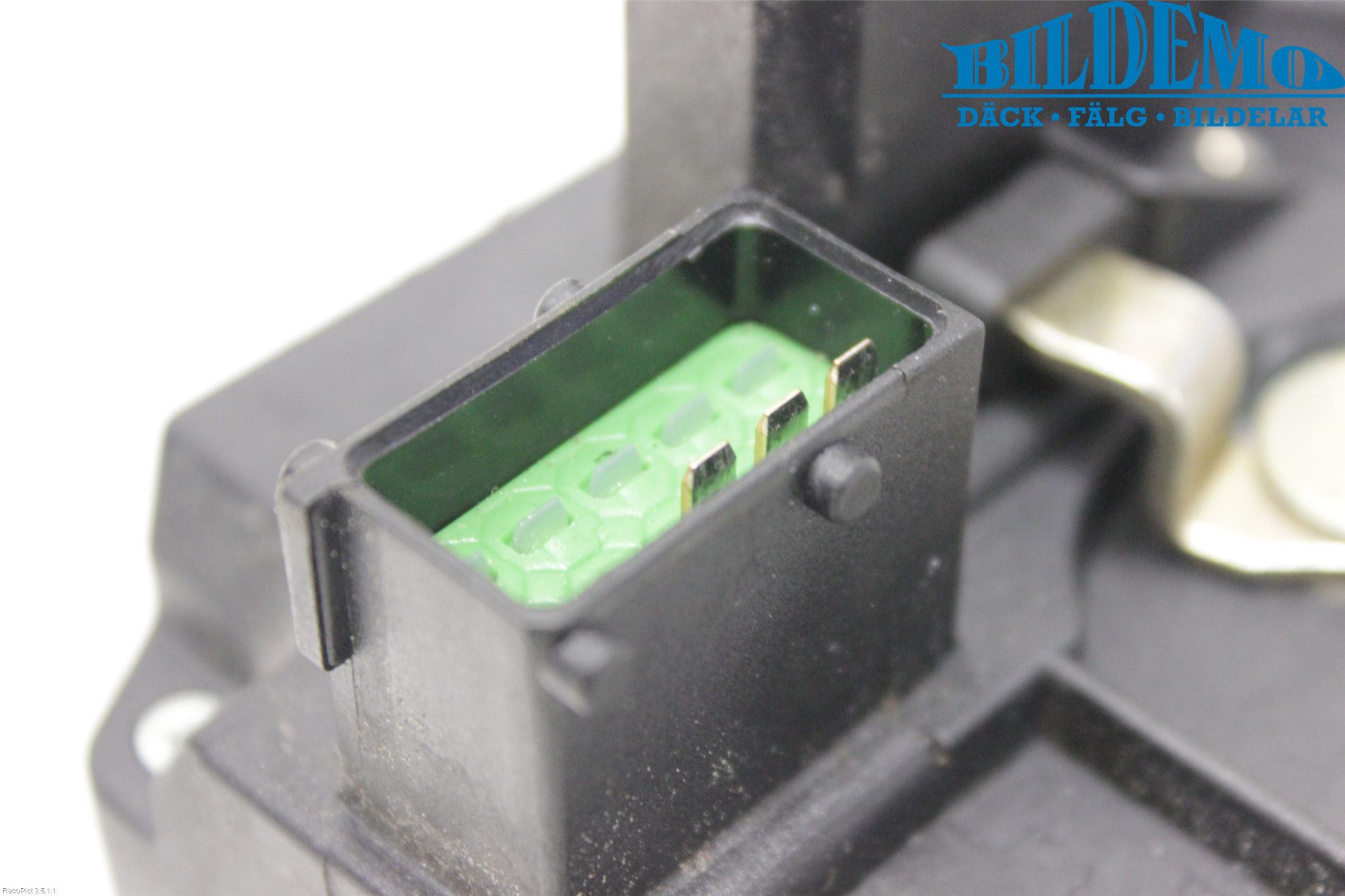 Saab 9-5 -05 Låskista-Dörrlås