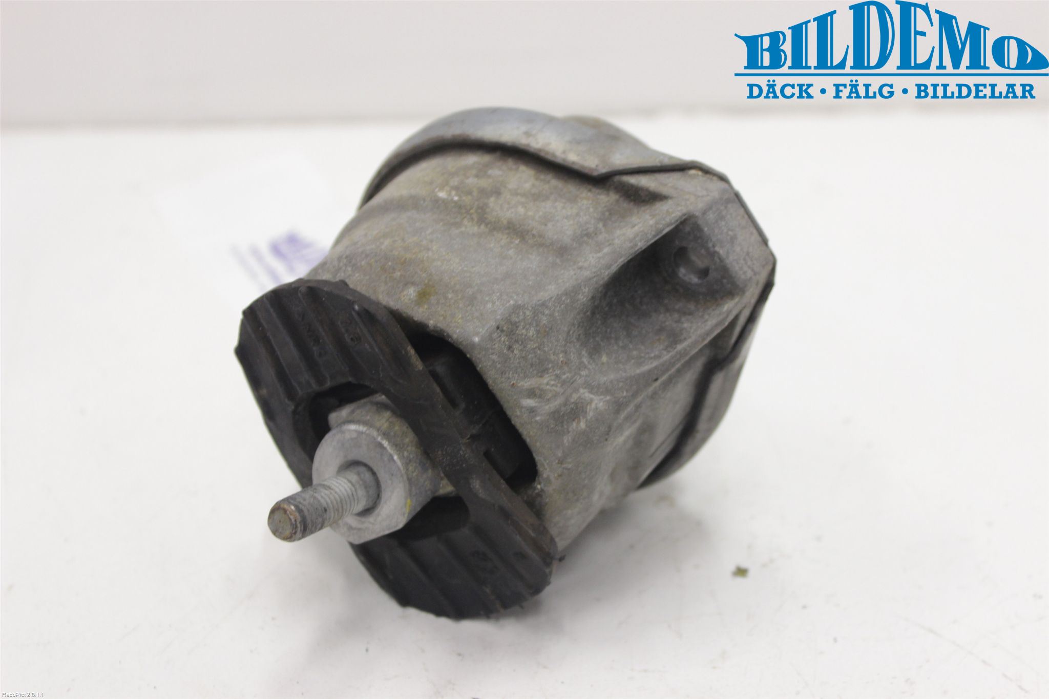 BMW 6 E63/64    02-10 Motorkudde