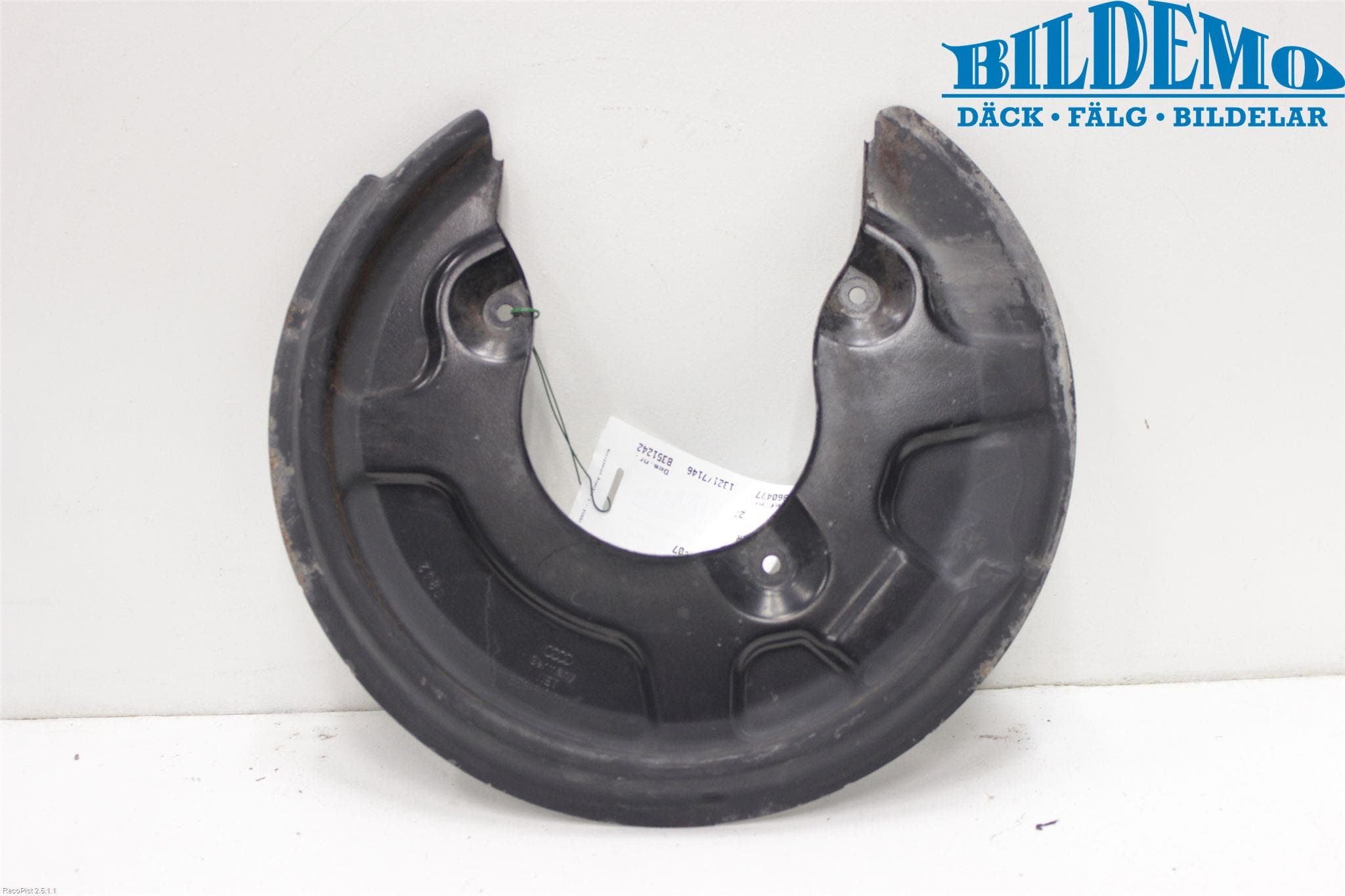 Audi A4/S4 05-07 Bromssköld Bak