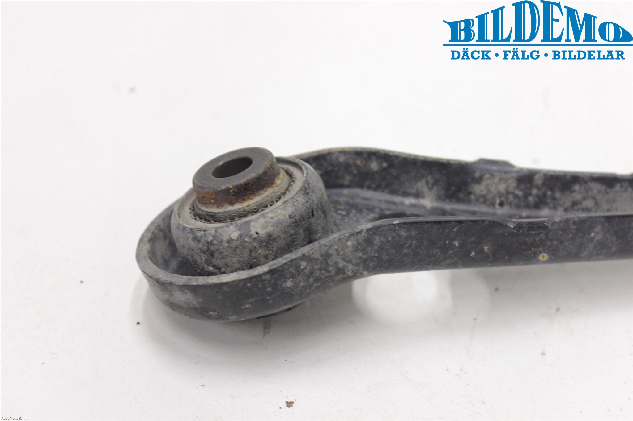 Audi A4/S4 05-07 Bärarm Bak Höger