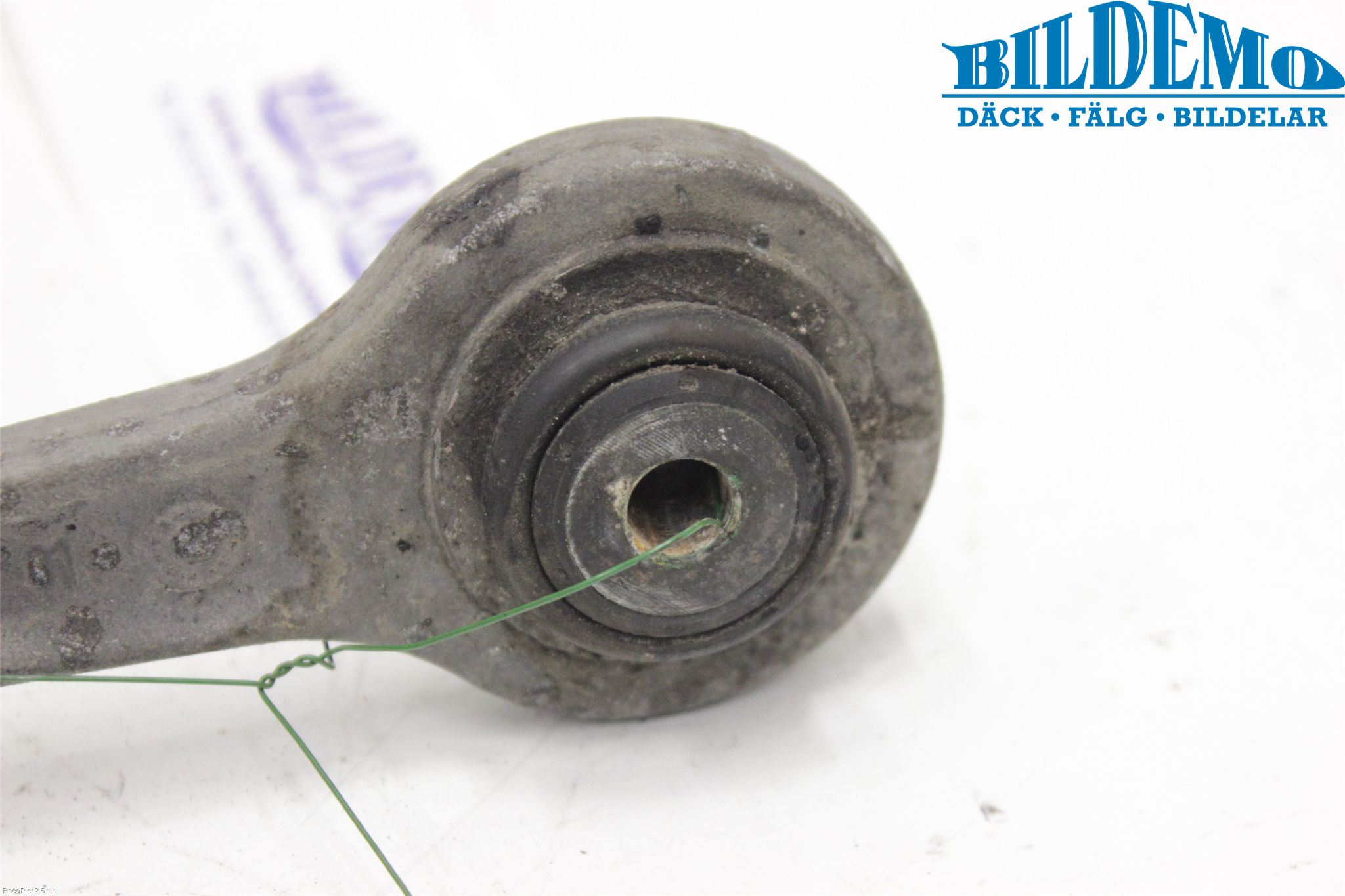 BMW 6 E63/64    02-10 Bärarm Bak Övre Vänster