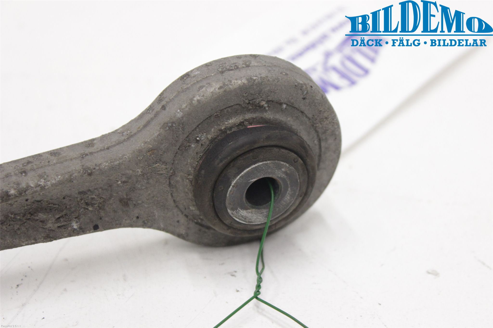 BMW 6 E63/64    02-10 Bärarm Bak Övre Höger