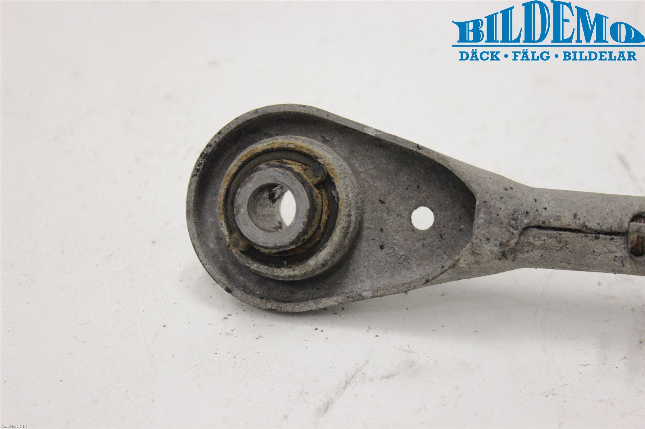 Peugeot 407 Bärarm Bak Höger