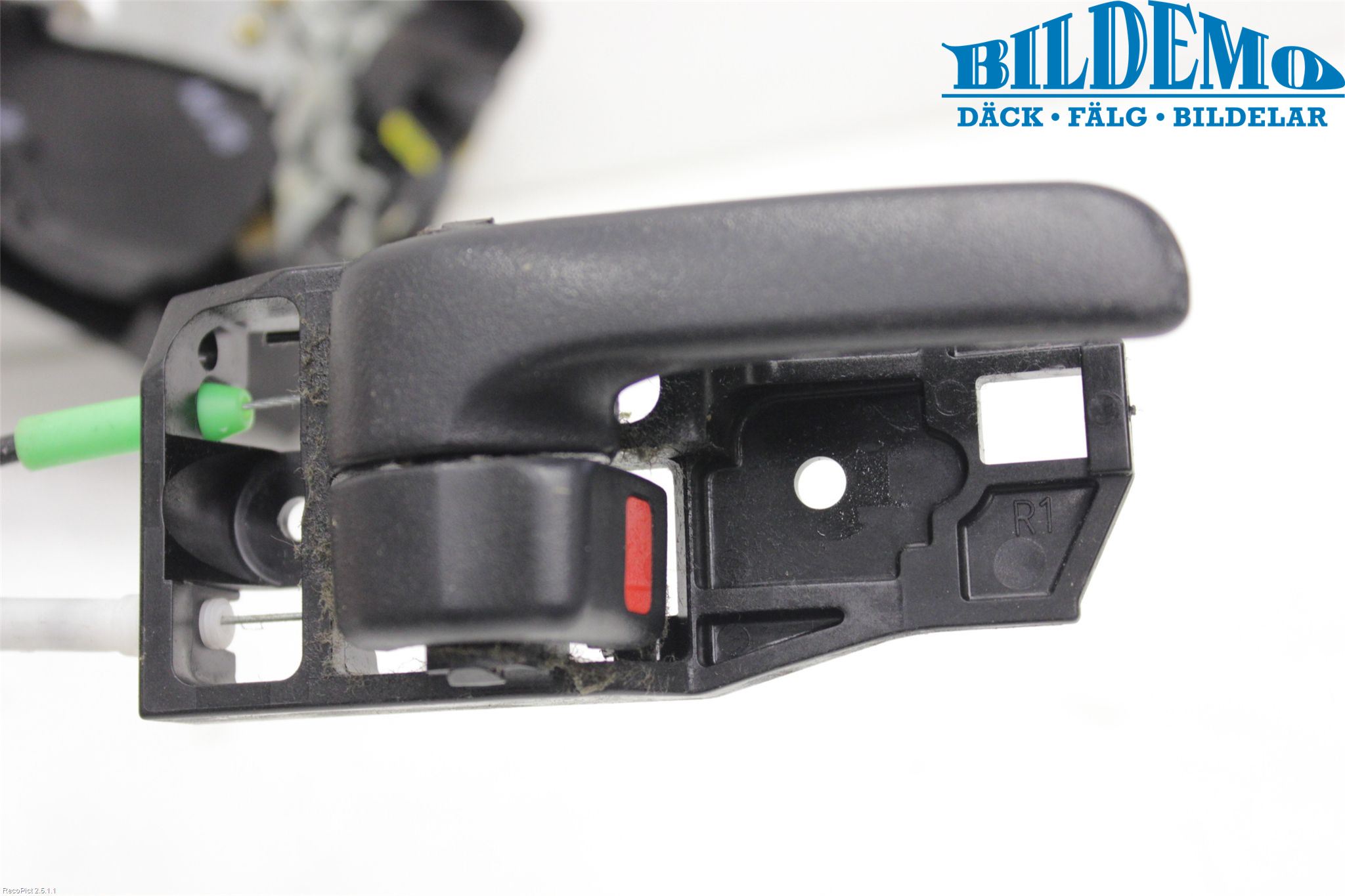 Toyota RAV 4 00-06 Låskista-Dörrlås