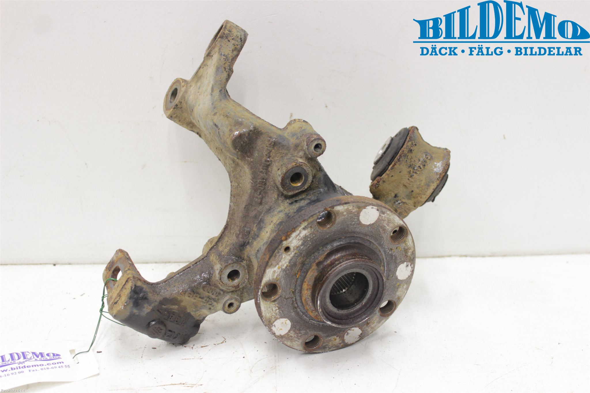 Audi A4/S4 05-07 Hjullagerhus-Spindel Vä B