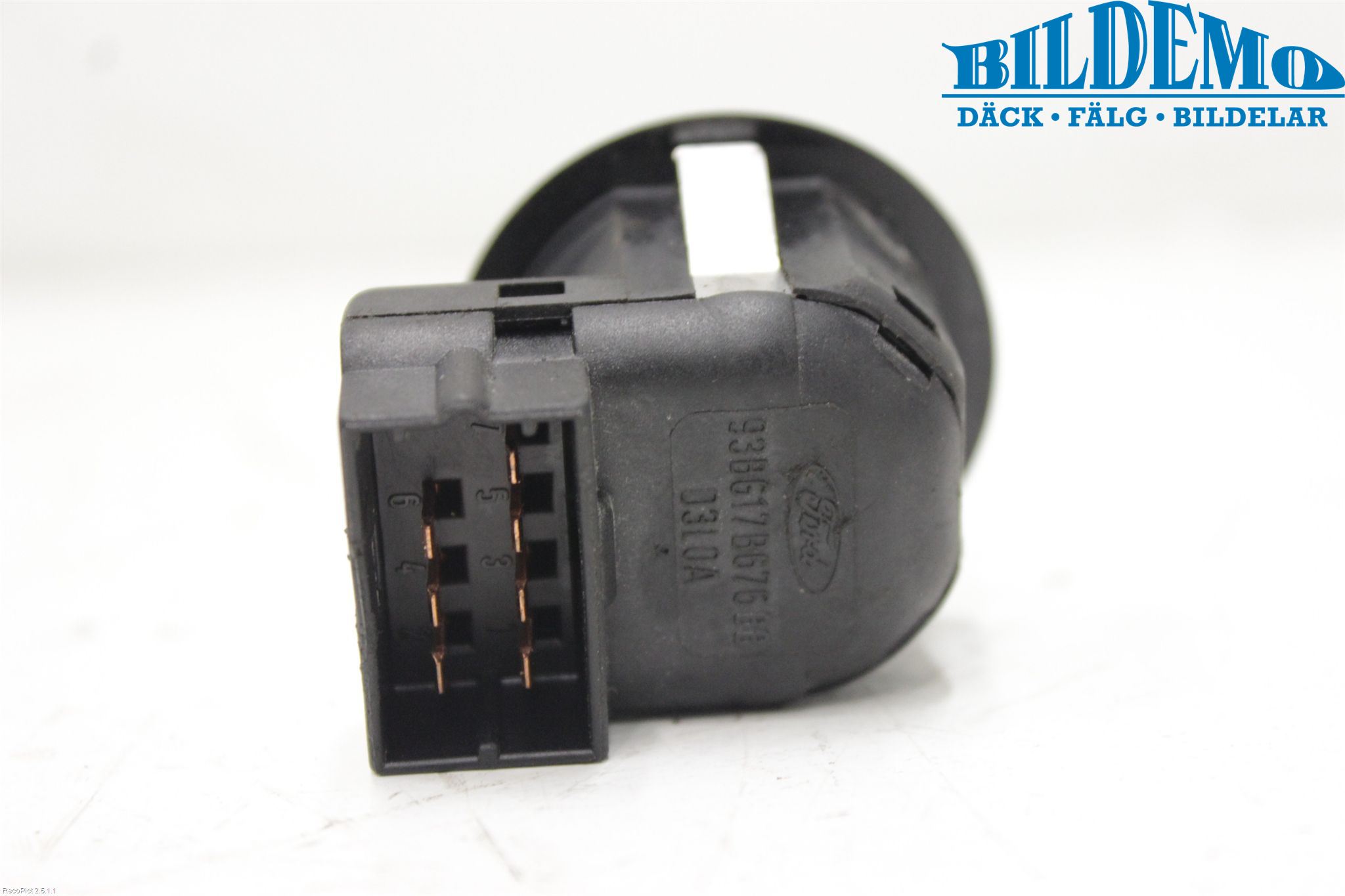 Ford FOCUS     99-04 Strömställare Spegel