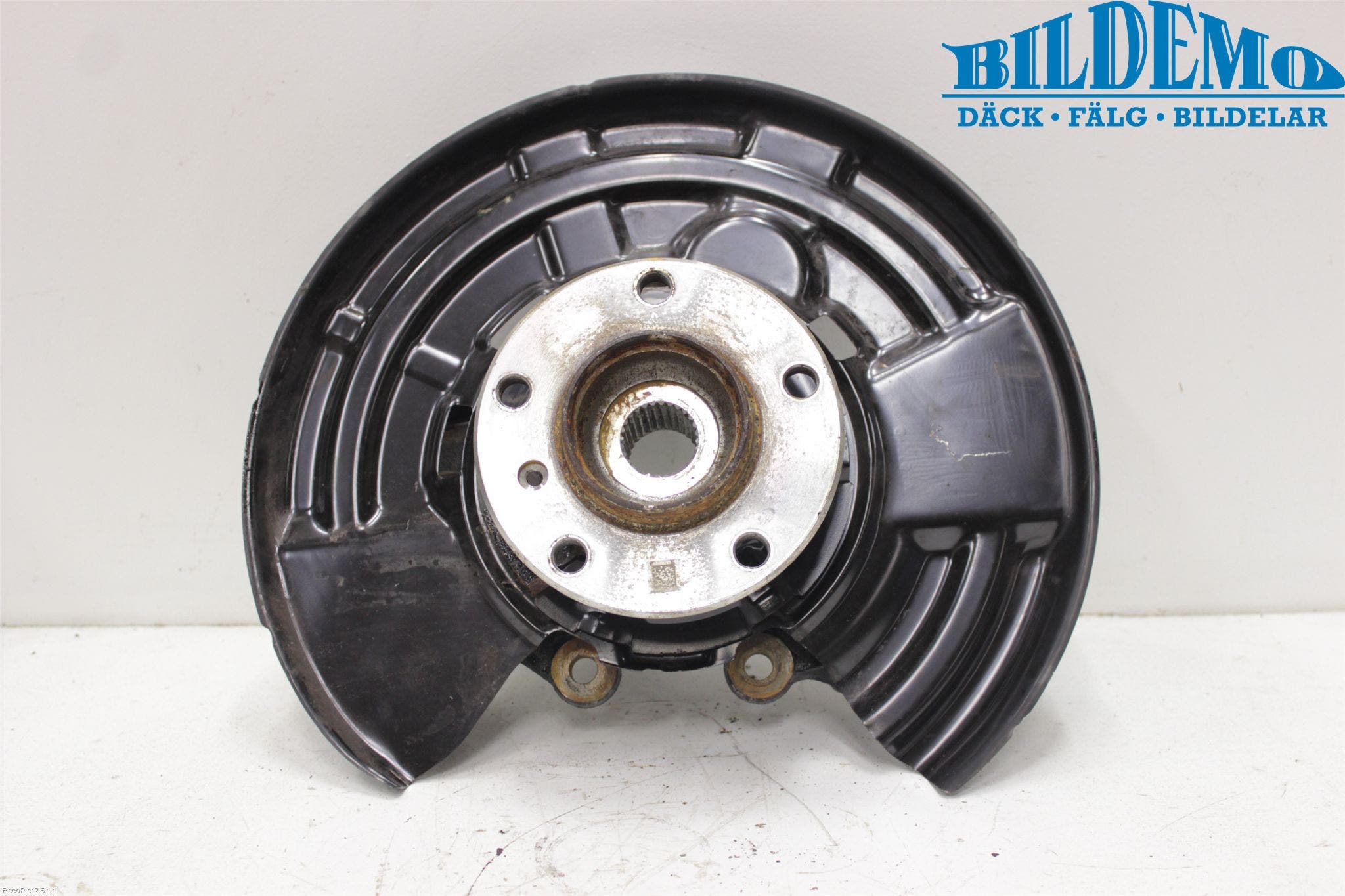 BMW 2 F22/F23/F87 Coupé/Cab 13-21 Hjullagerhus-Spindel Hö B