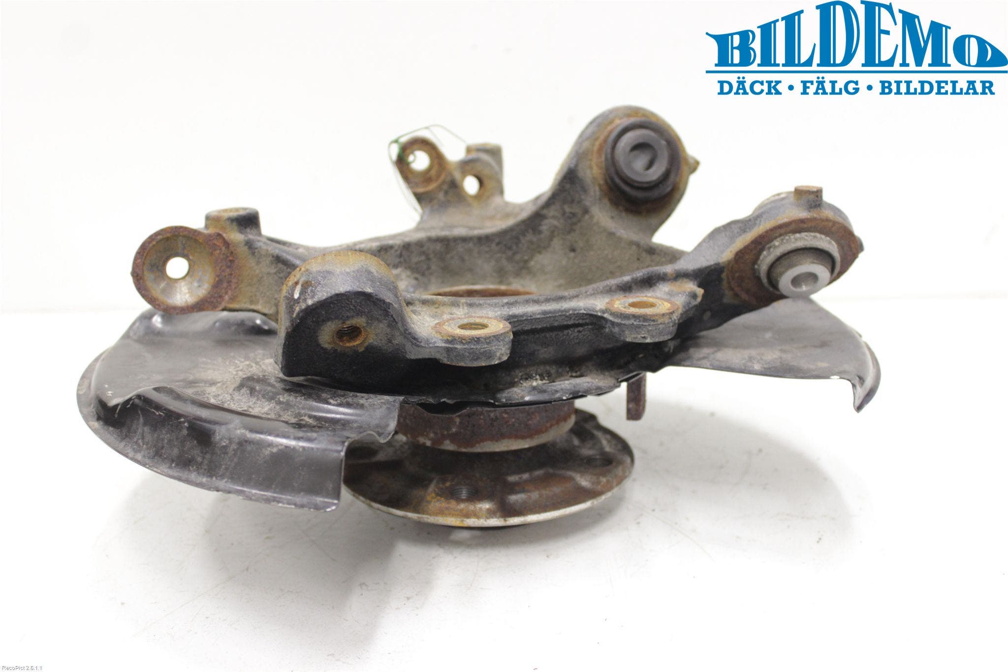 BMW 2 F22/F23/F87 Coupé/Cab 13-21 Hjullagerhus-Spindel Hö B