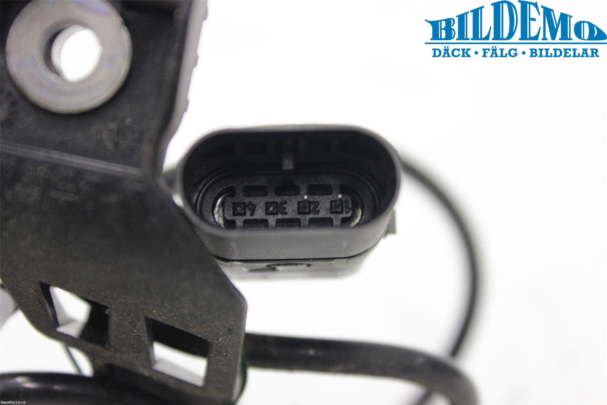 Mercedes-Benz MB C-KLASS (W205) 14-21 Abs Sensor