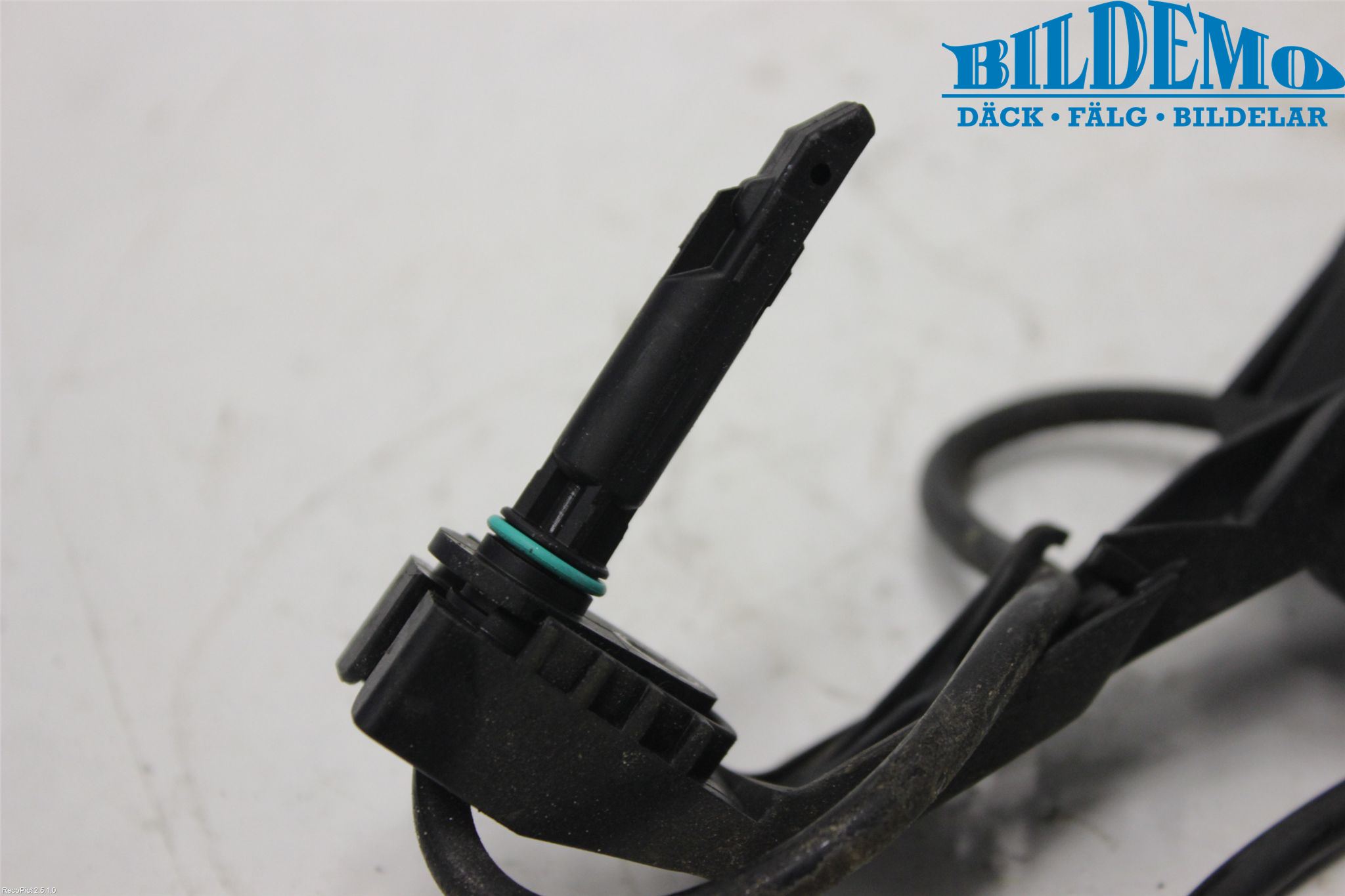 Mercedes-Benz MB C-KLASS (W205) 14-21 Abs Sensor