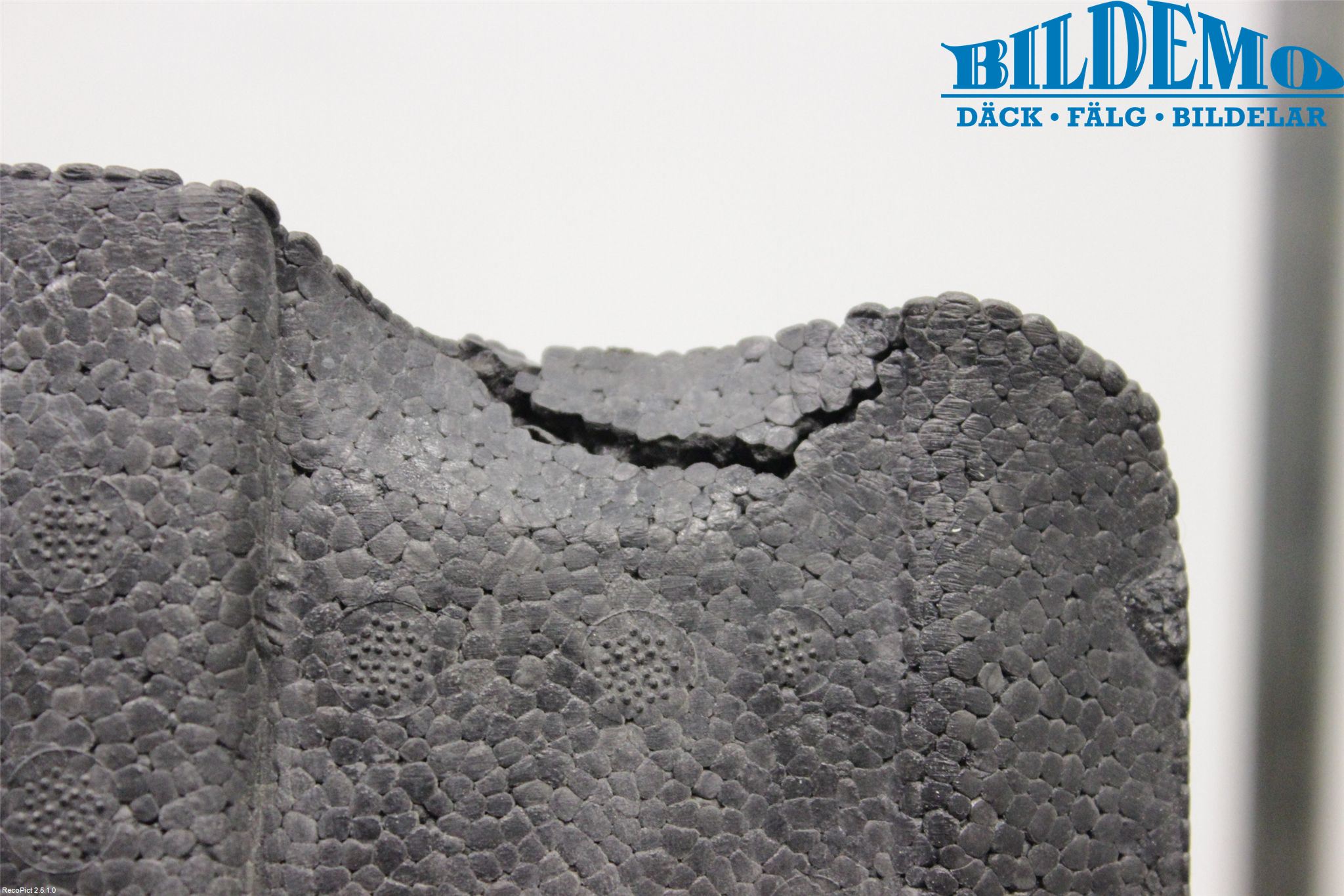 Saab 9-5 -05 Stötfångar Deformelement Fram