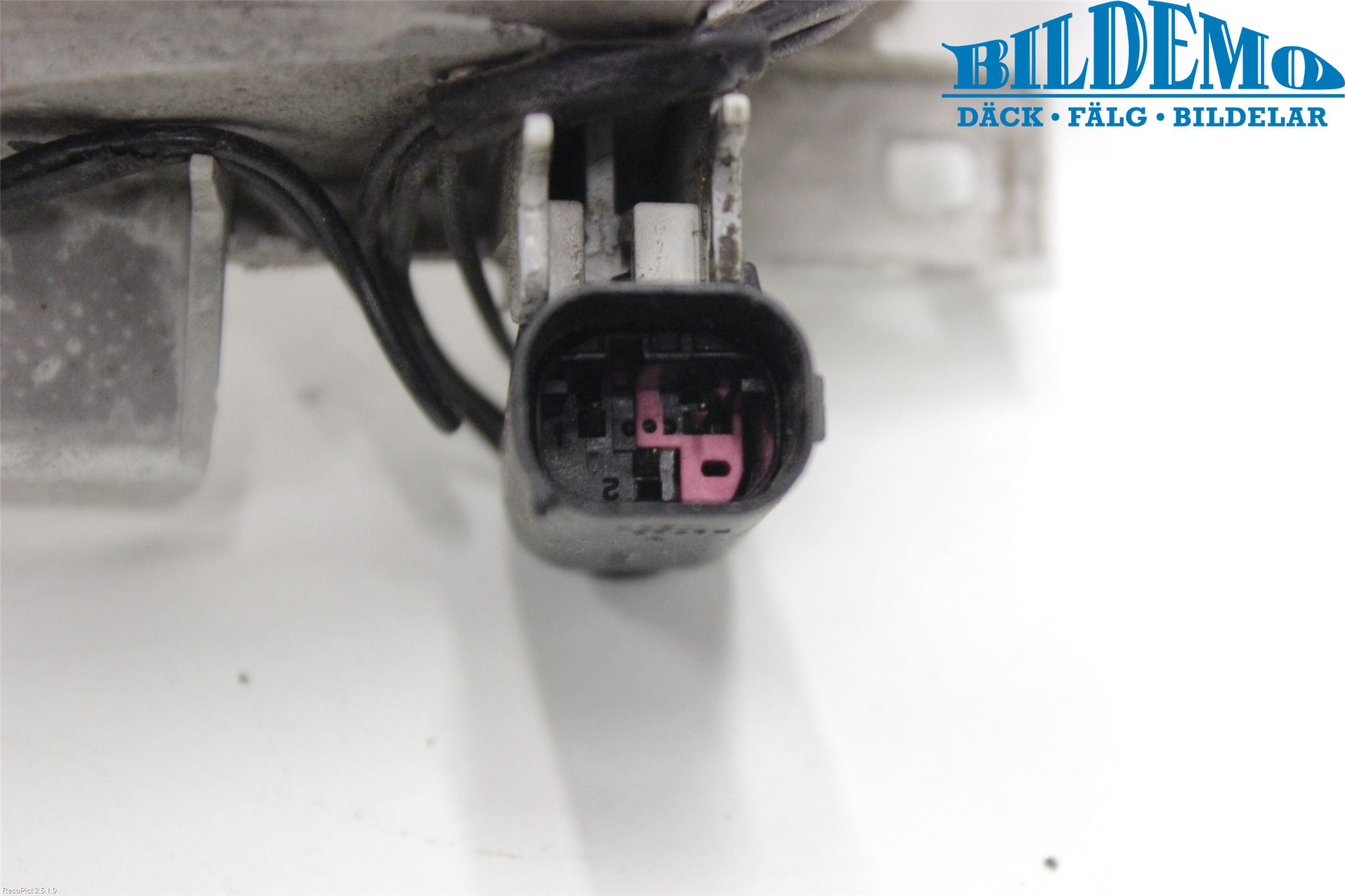 BMW 6 E63/64    02-10 Bakljus Vänster