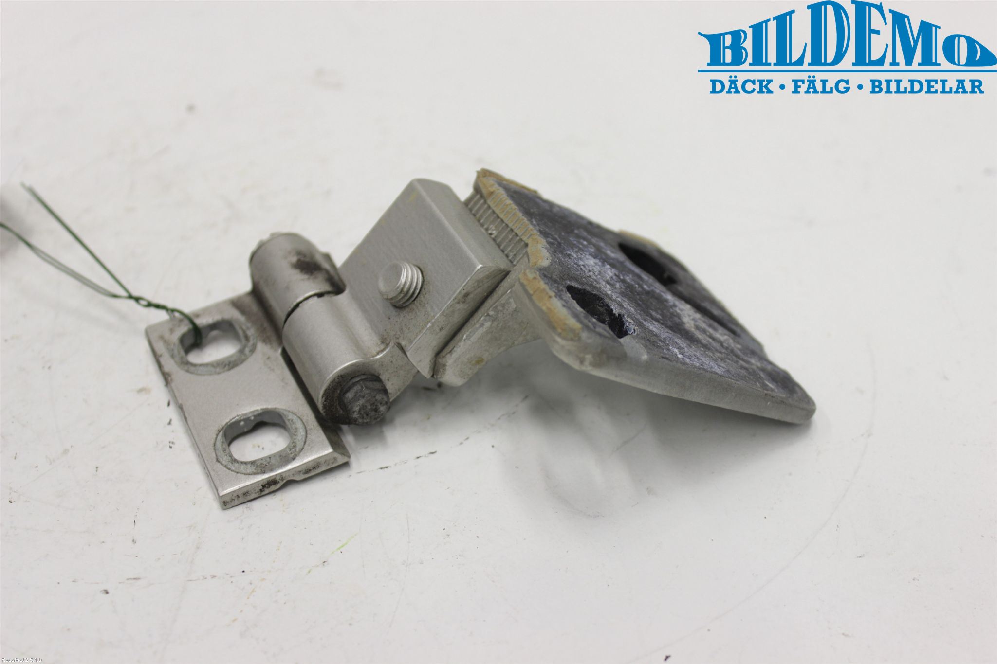 BMW 6 E63/64    02-10 Dörrgångjärn