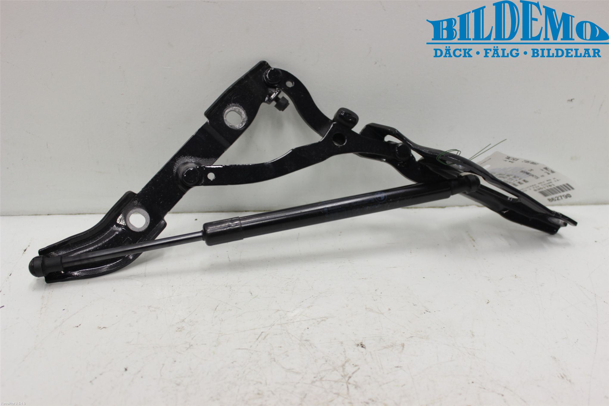 BMW 2 F22/F23/F87 Coupé/Cab 13-21 Bakluckegångjärn Hö