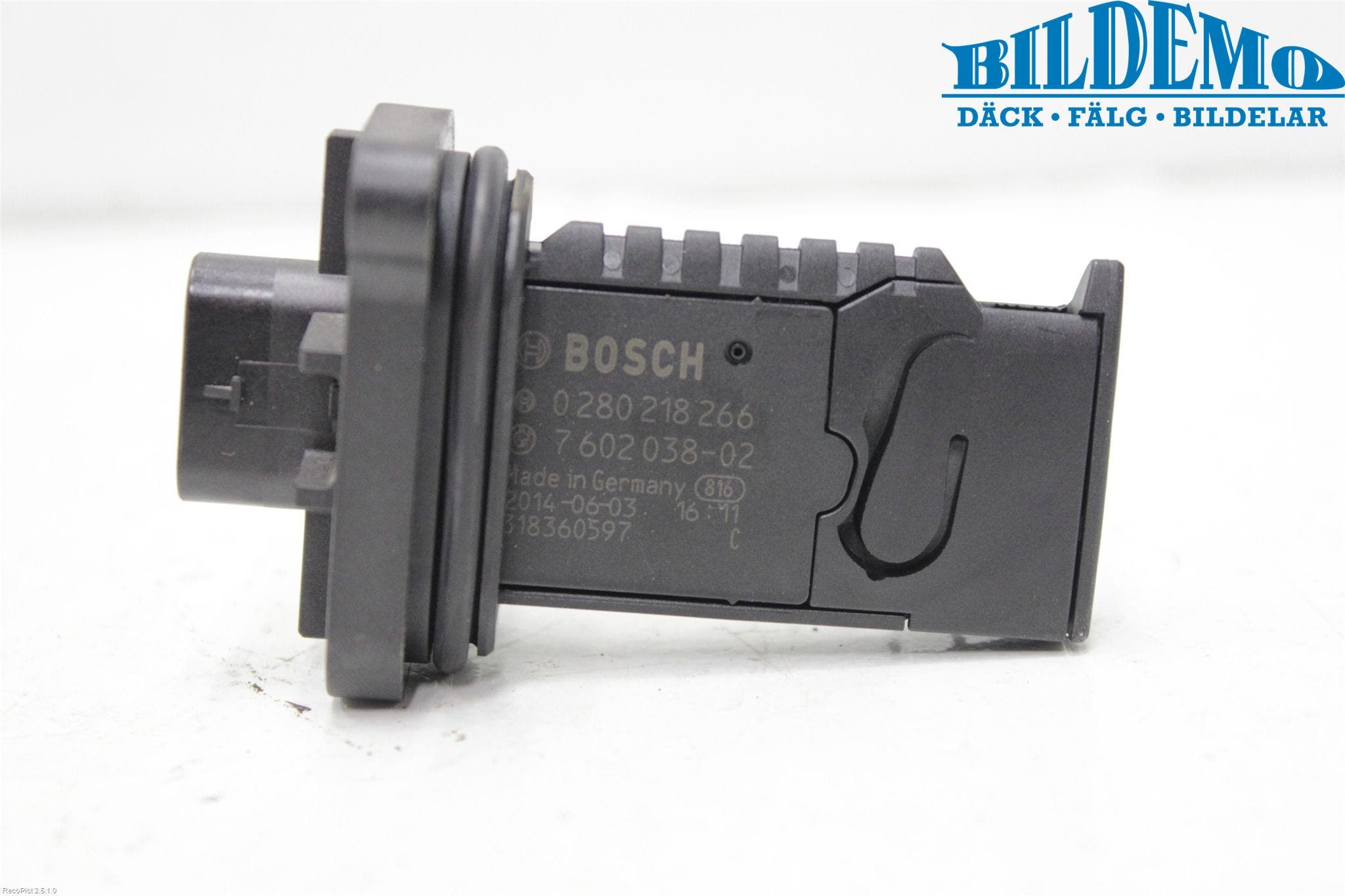 BMW 1 F20/F21 11-19 Injluftmassamätare