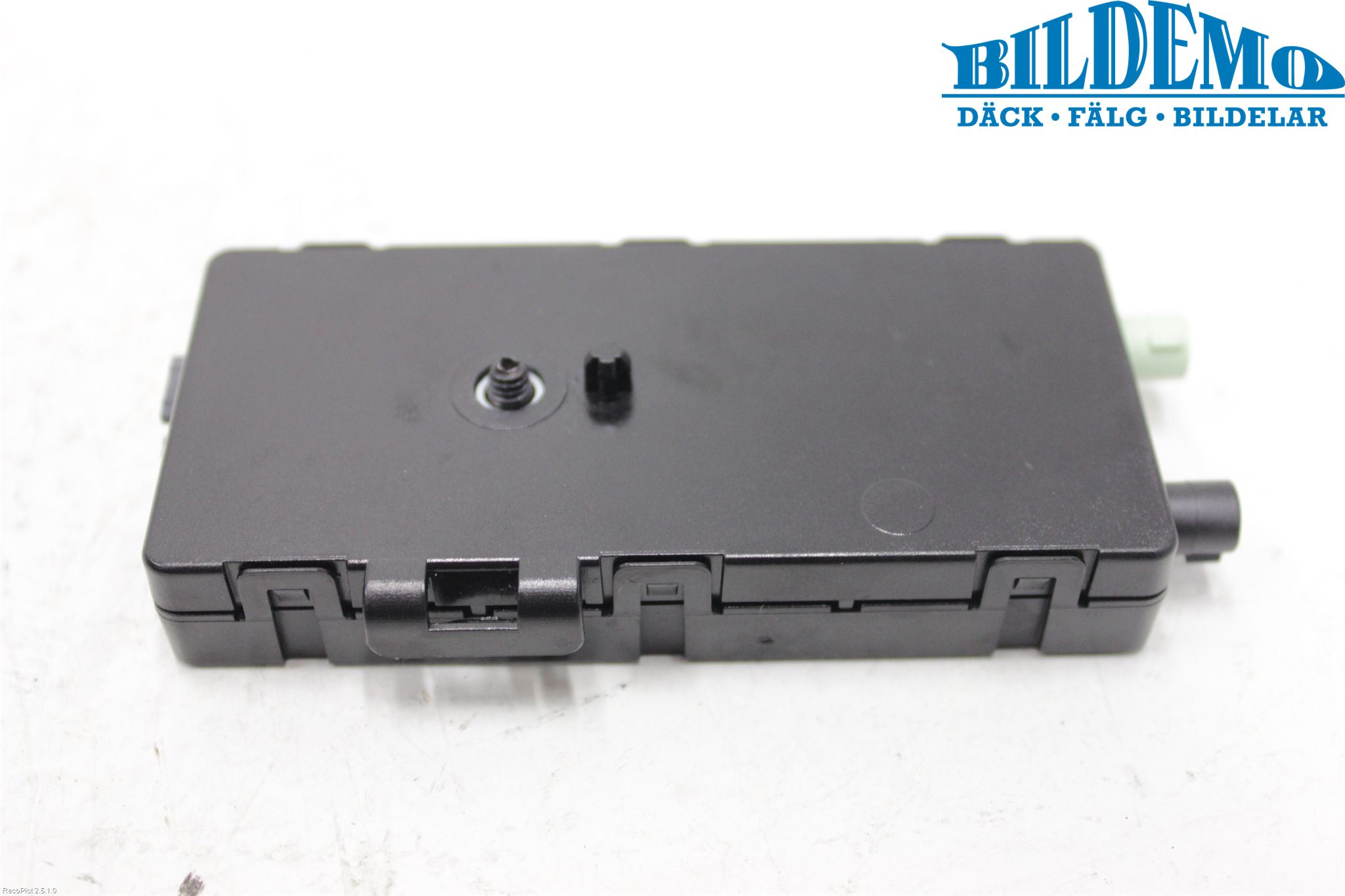 BMW 1 F20/F21 11-19 Antennförstärkare