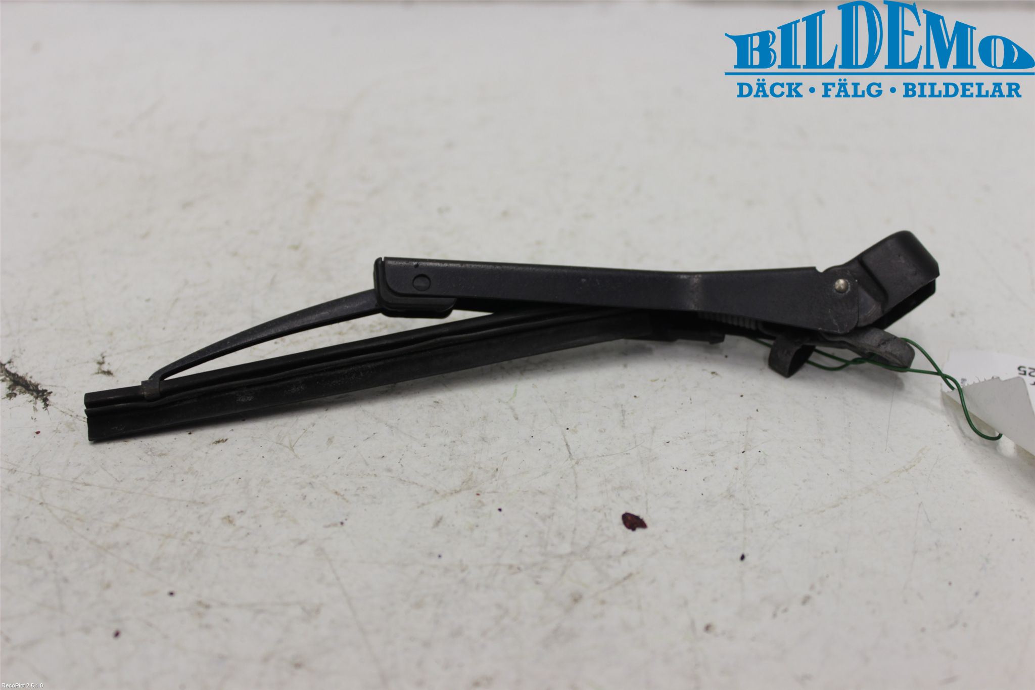 Saab 9-3 VER 1 98-03 Strålkastartorkararm