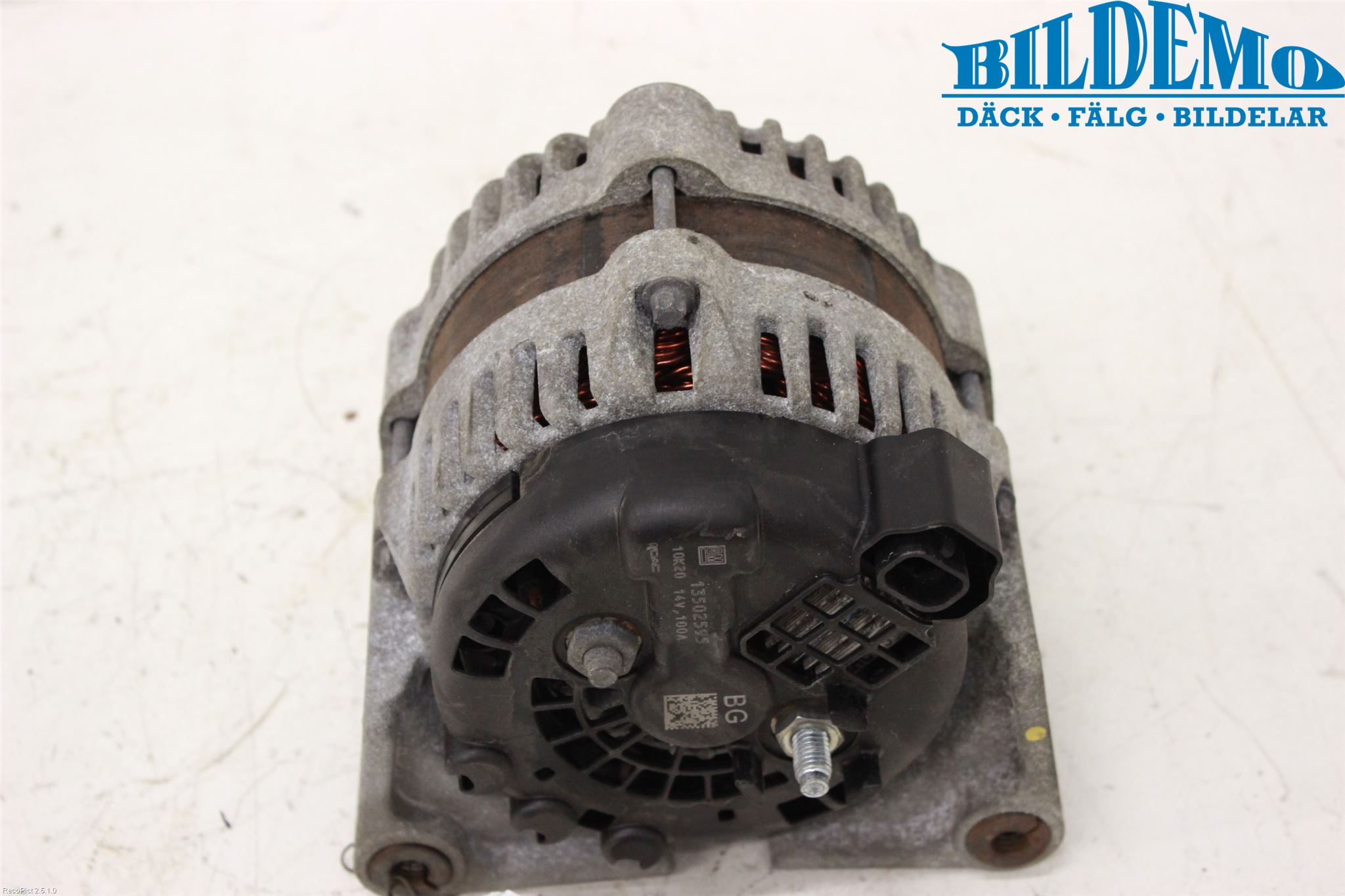 GM CHEVROLET CRUZE Generator