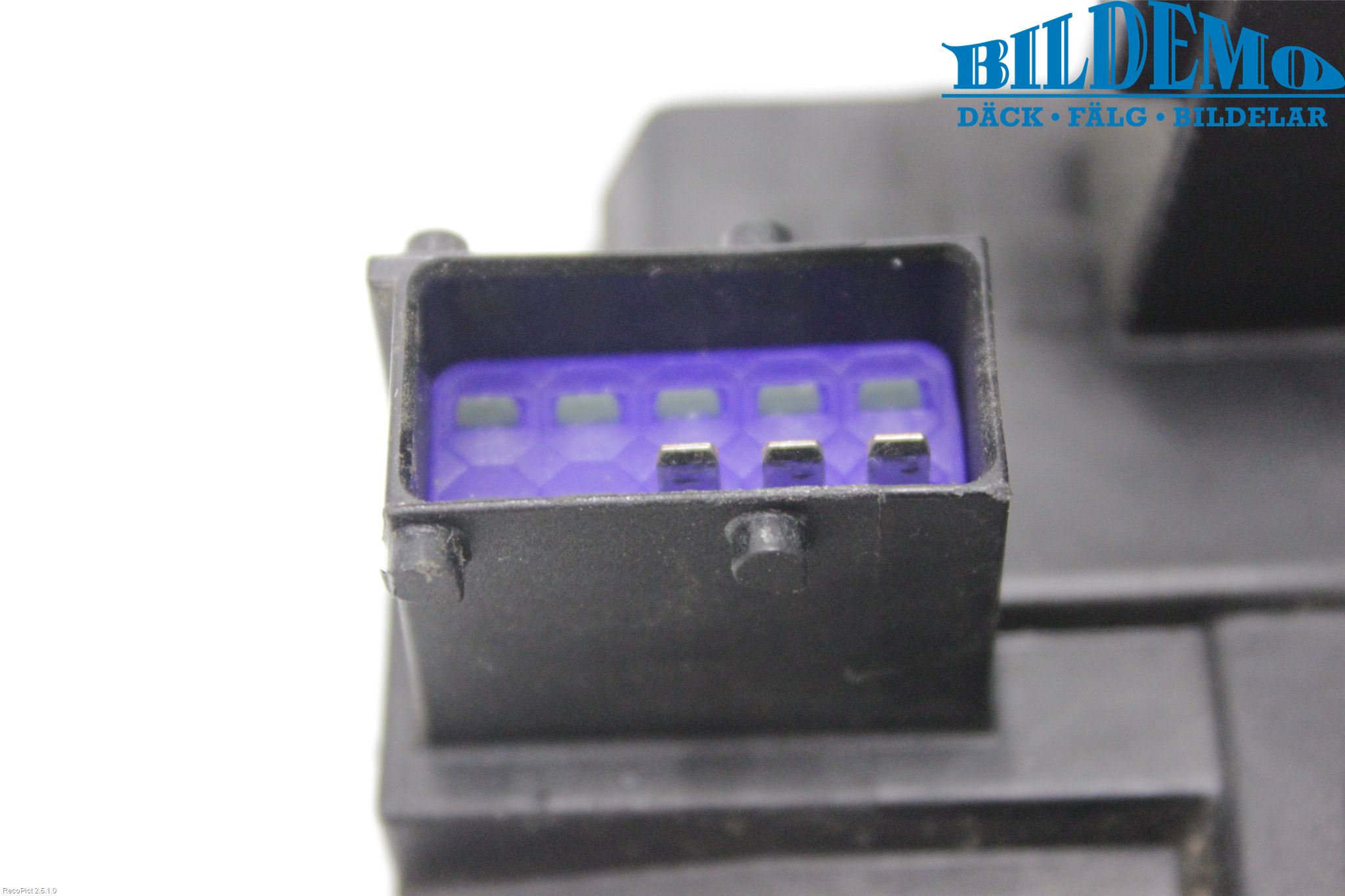 Opel VIVARO 01-14 Låskista-Dörrlås