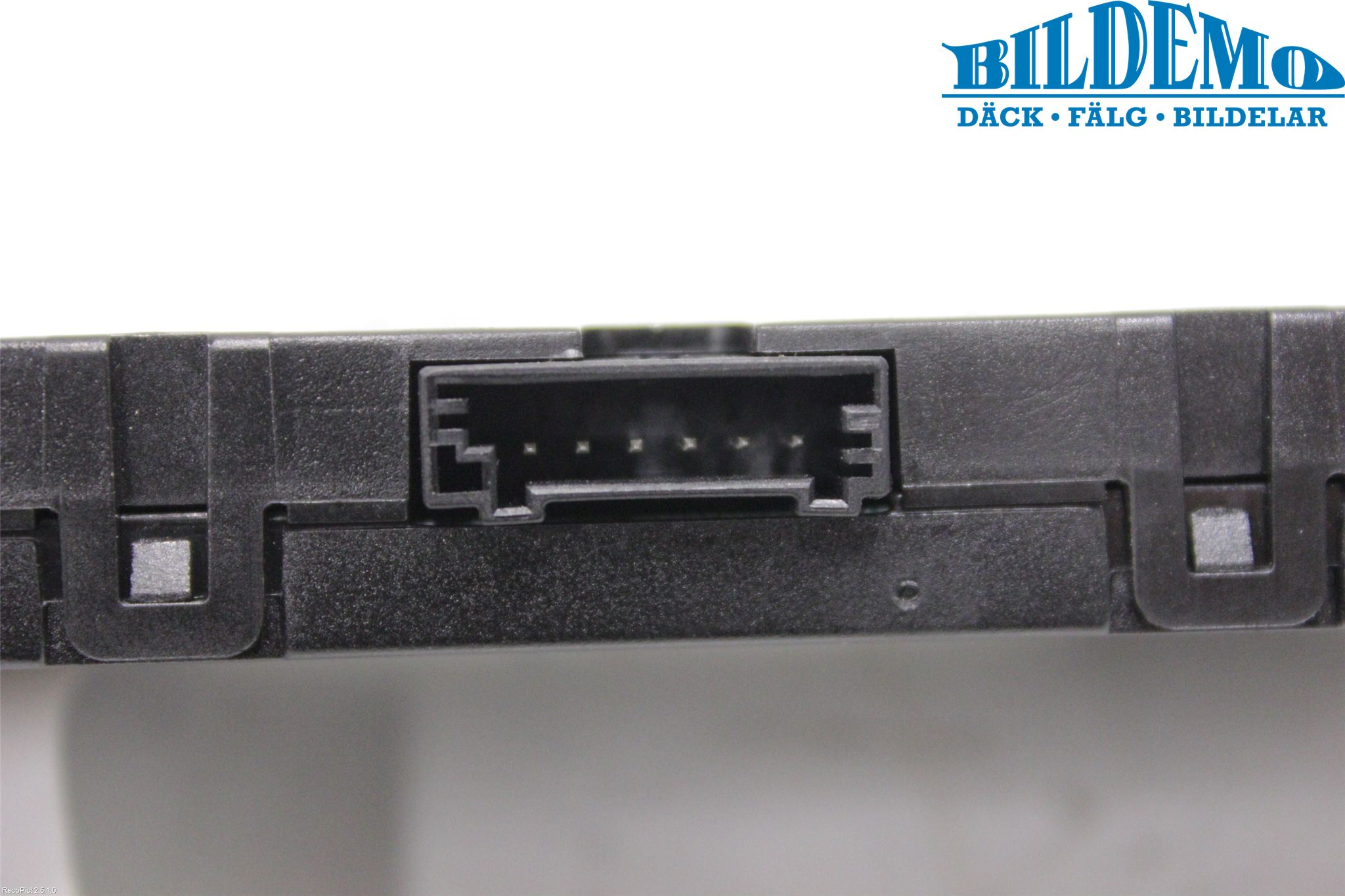 BMW X1 E84 10-15 Antennförstärkare