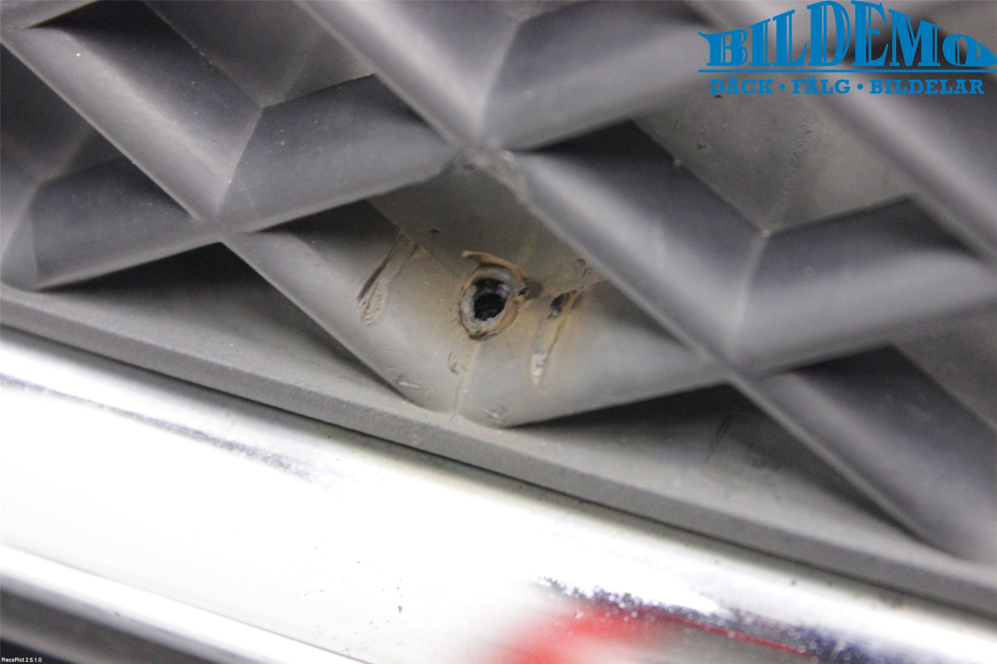 Kia CEED 06-12 Grill-Galler
