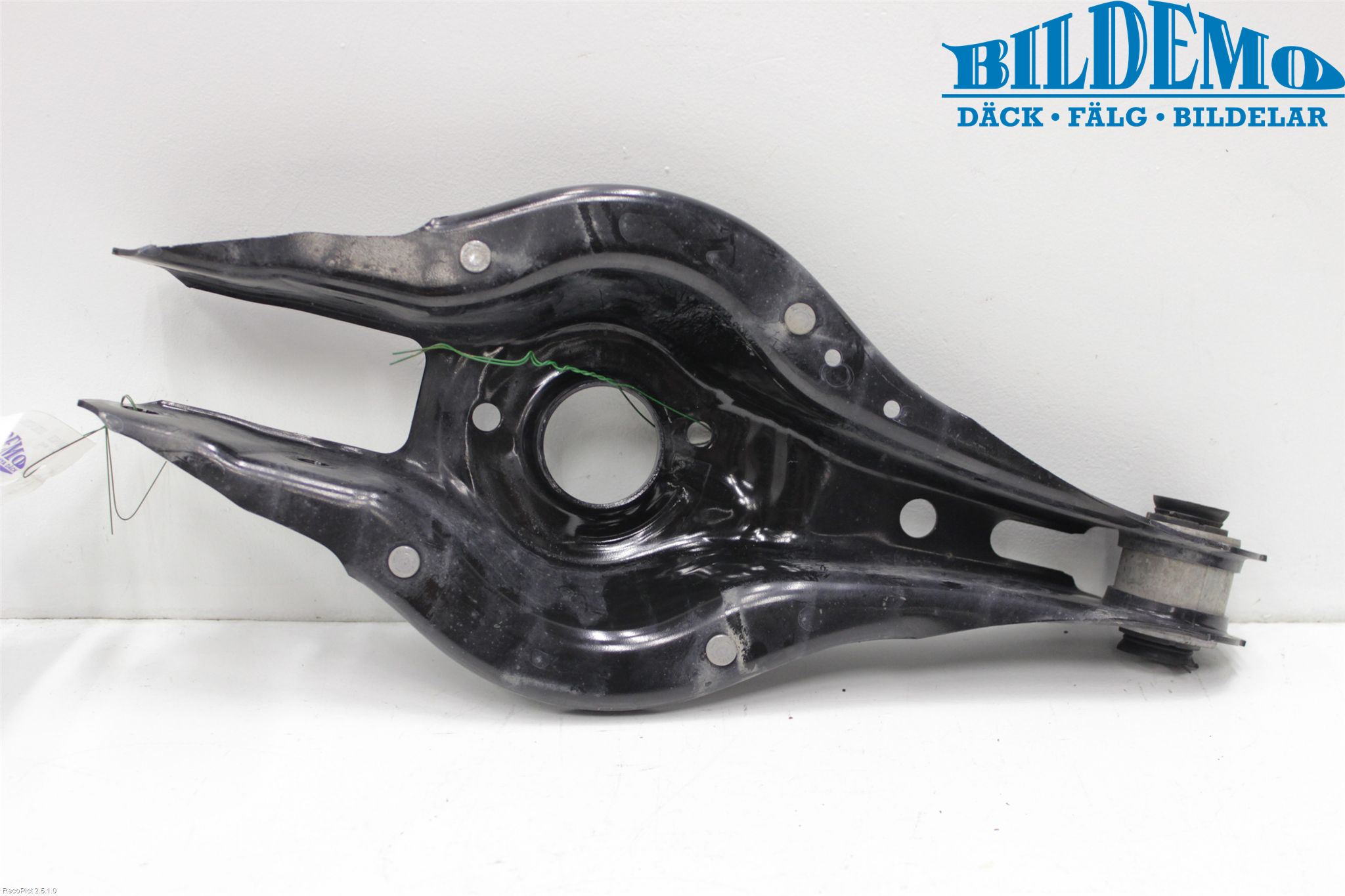 BMW 1 F20/F21 11-19 Bärarm Bak Höger