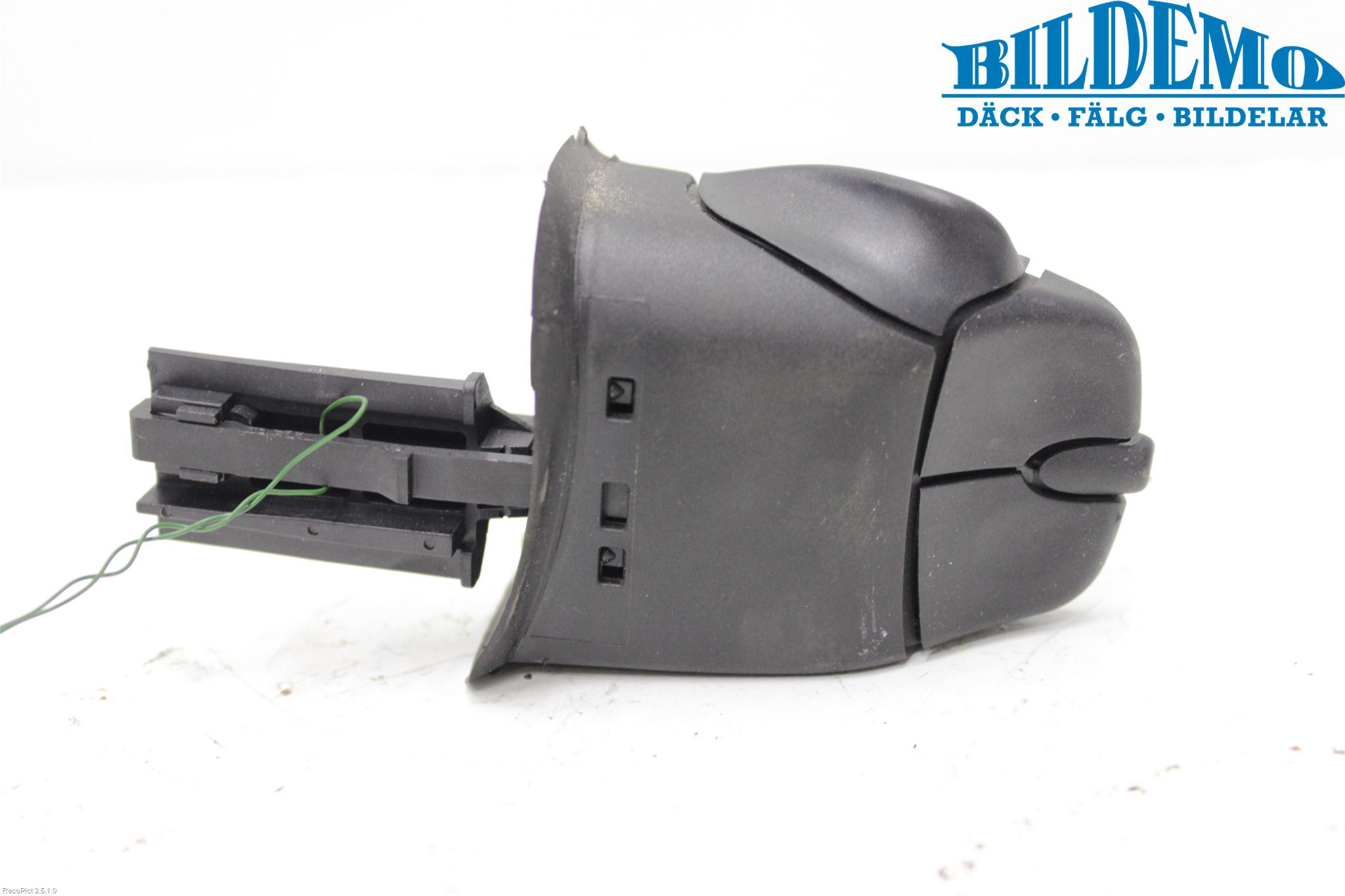 Ford FOCUS     99-04 Farthållare