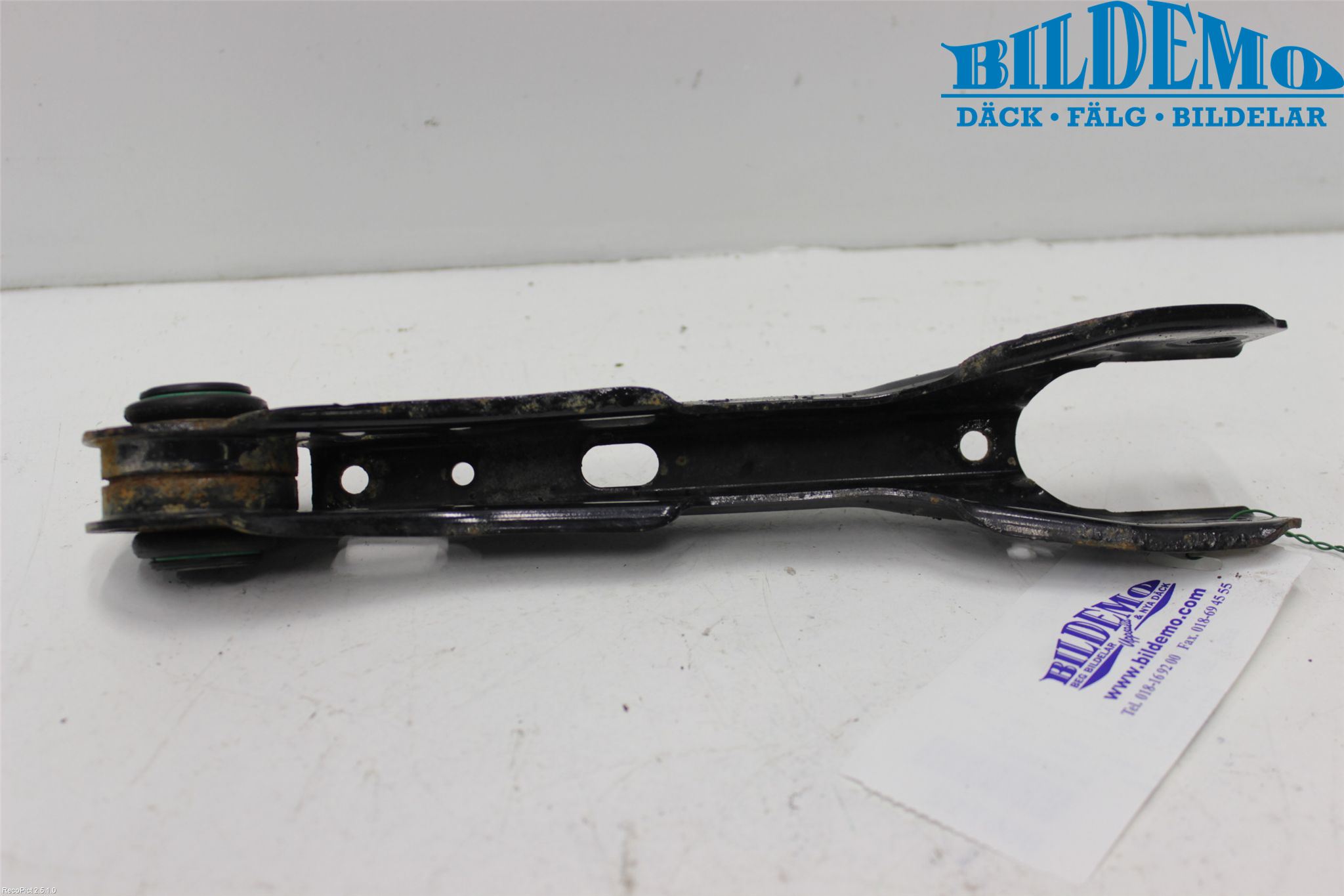 BMW X1 E84 10-15 Bärarm Bak Övre Höger