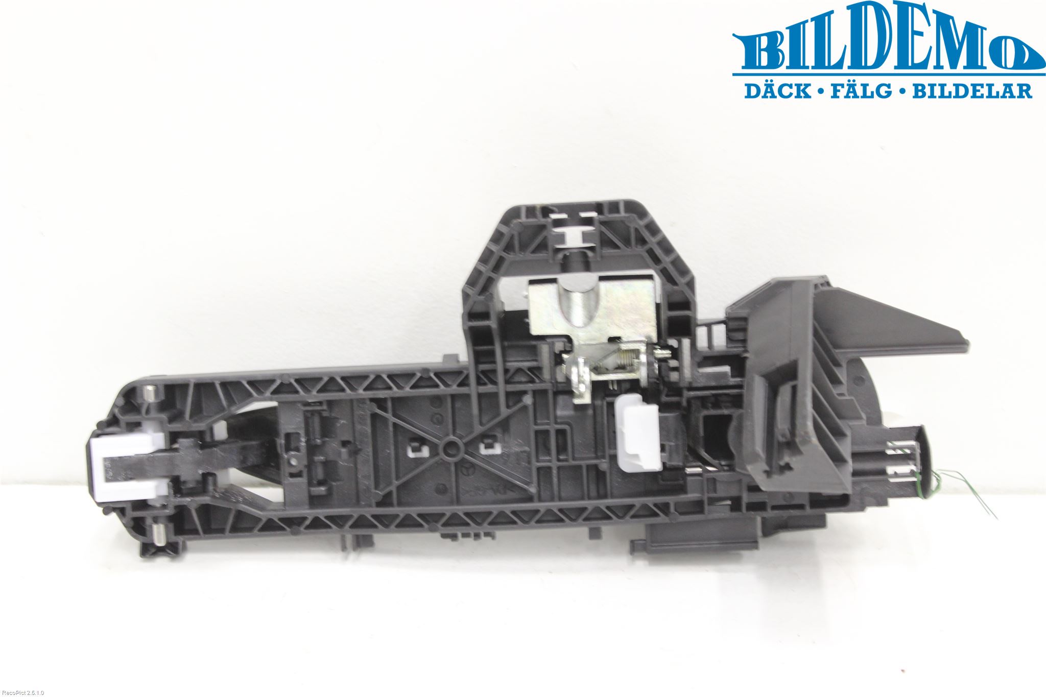 Mercedes-Benz MB A-KLASS (W176) 13-18 Dörrhandtag Yttre Vä