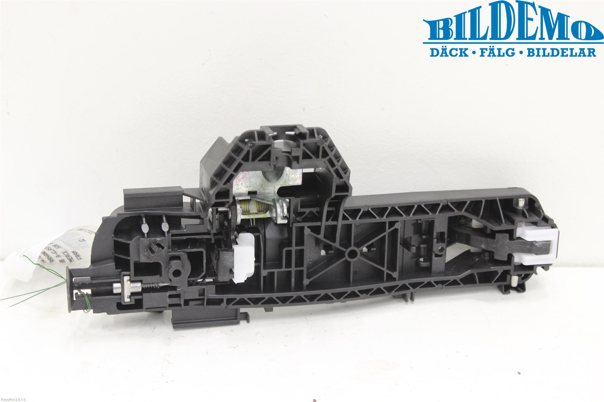 Mercedes-Benz MB A-KLASS (W176) 13-18 Dörrhandtag Yttre Hö