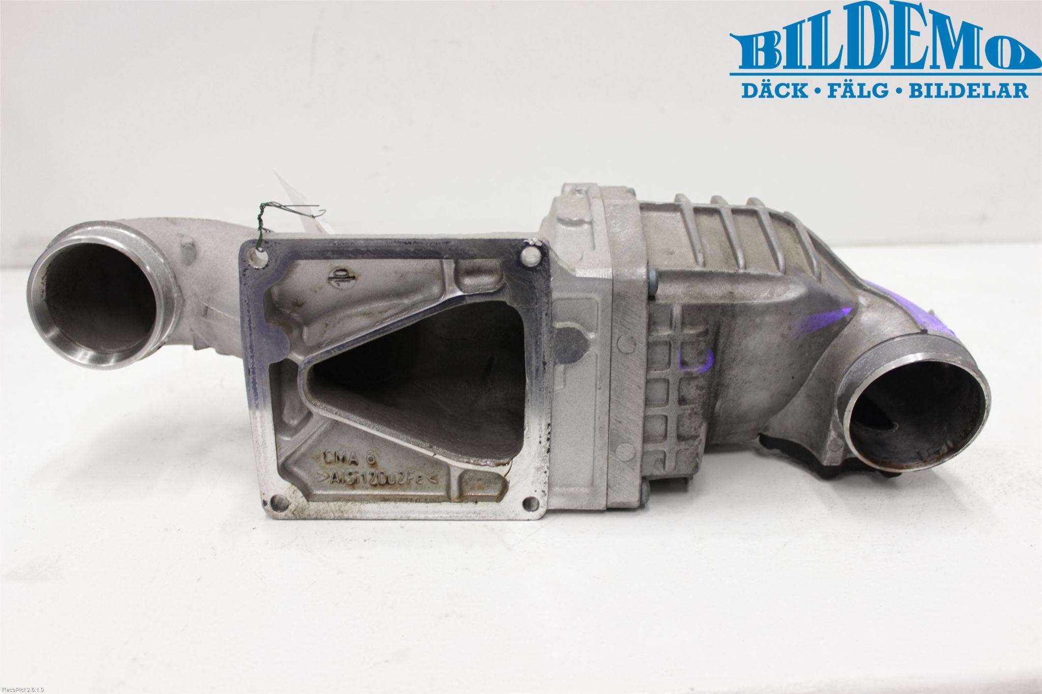 Mercedes-Benz MB E-KLASS (W212) 09-16 Grenrör Insug