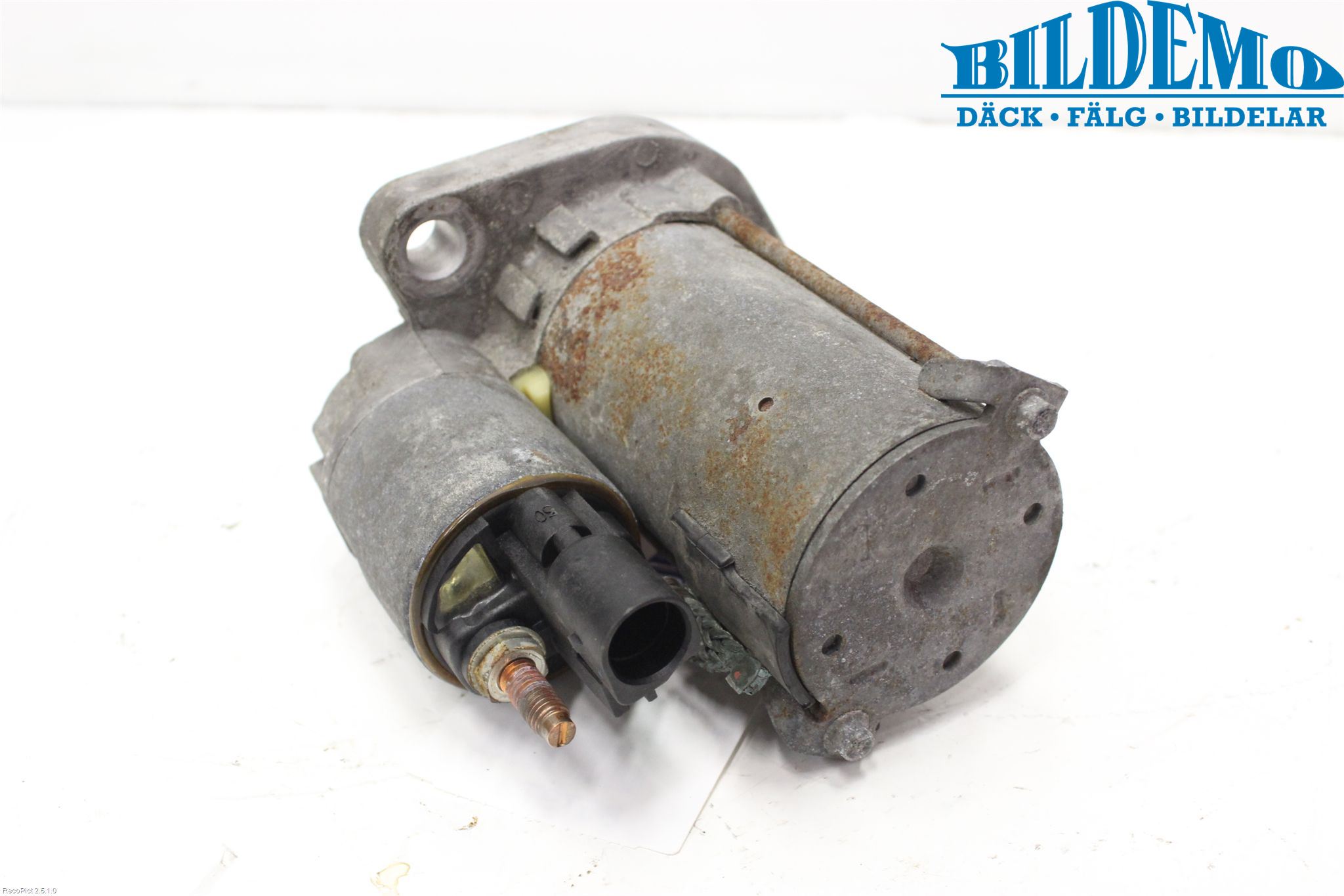 Volkswagen VW GOLF V 04-09 Startmotor