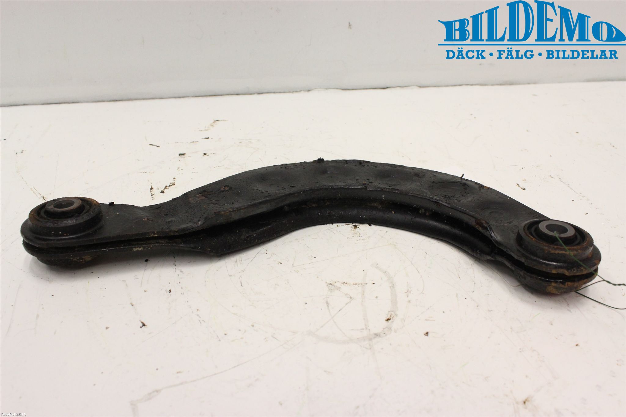 Ford FOCUS 08-11 Bärarm Bak Övre Höger