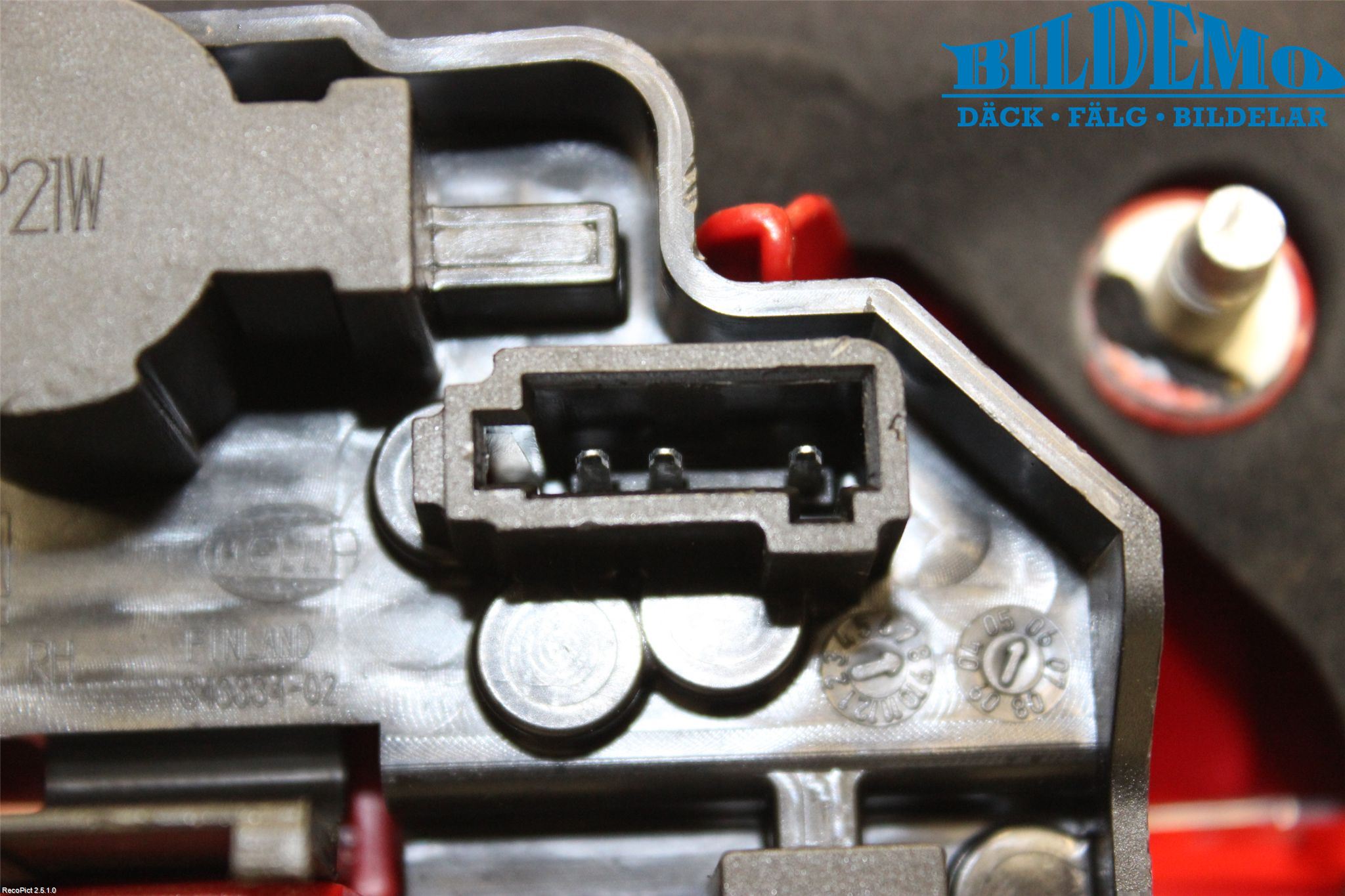 Saab 9-5     06-10 Bakljus Lucka Hö