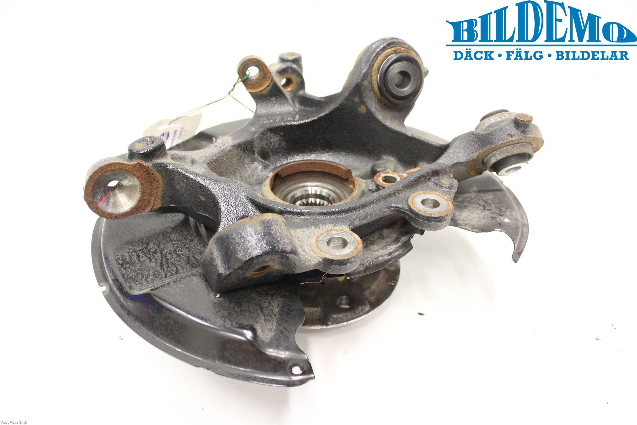 BMW 1 F20/F21 11-19 Hjullagerhus-Spindel Hö B