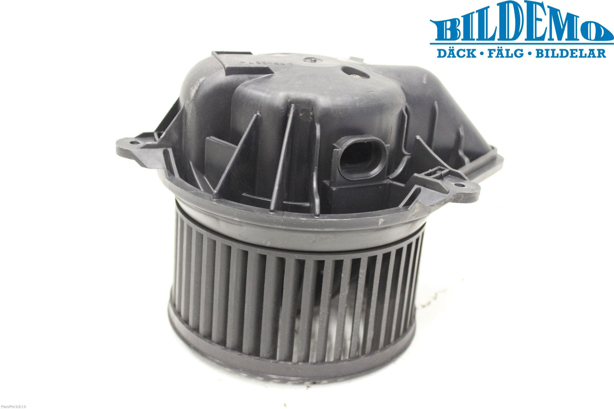 Opel VIVARO 01-14 Värmefläkt