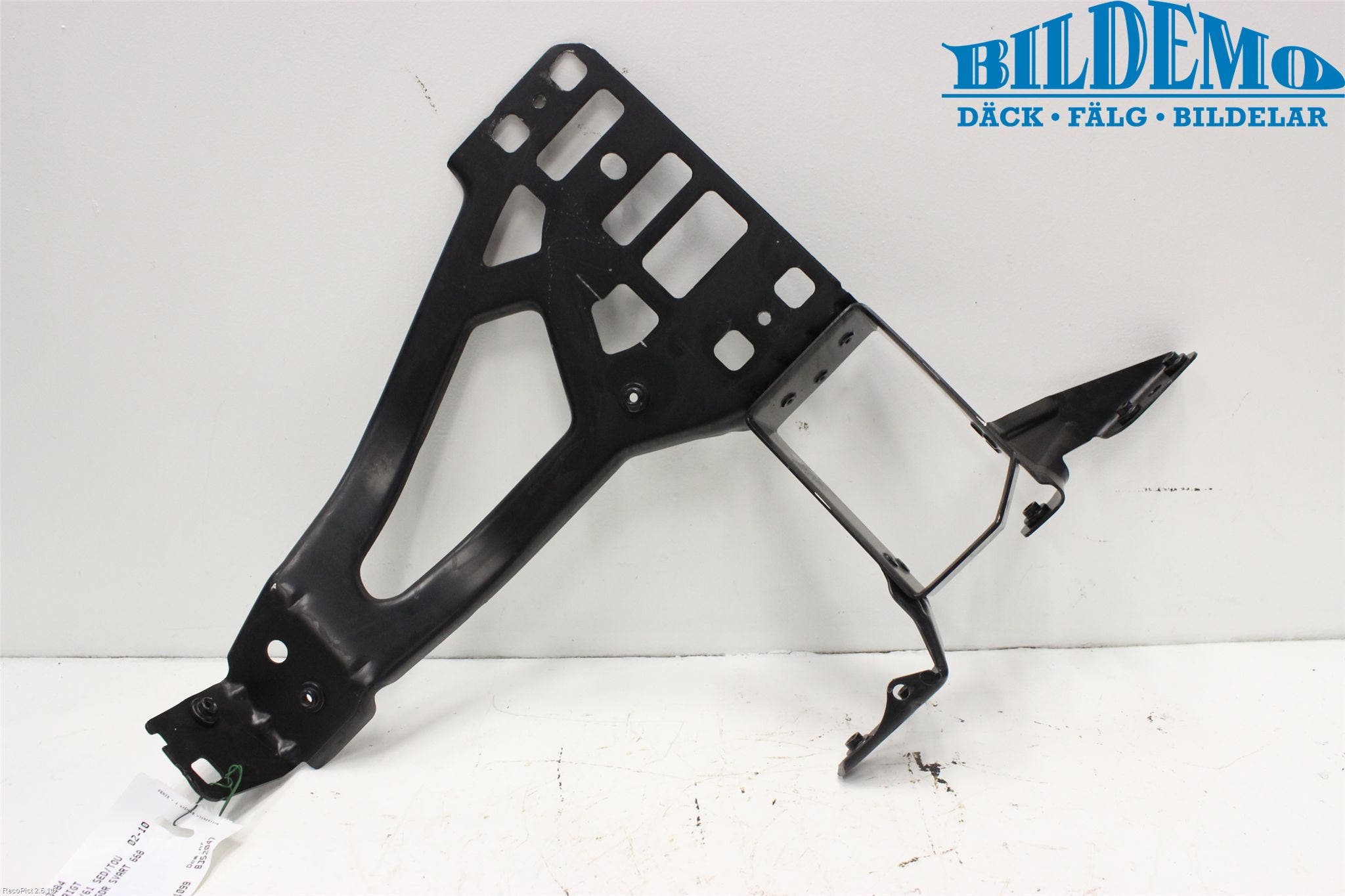 BMW 5 E60/61 Sed/Tou 02-10 Front Övrigt