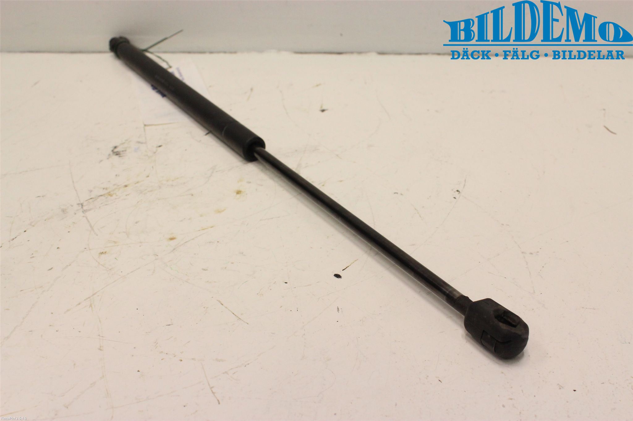 Volvo XC90 03-06 Gasfjäder Baklucka